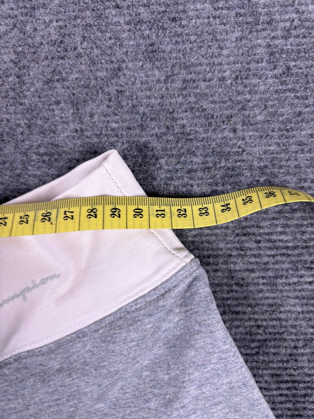 Vintage Y2K Champion activewear track pants women's small grey front zip