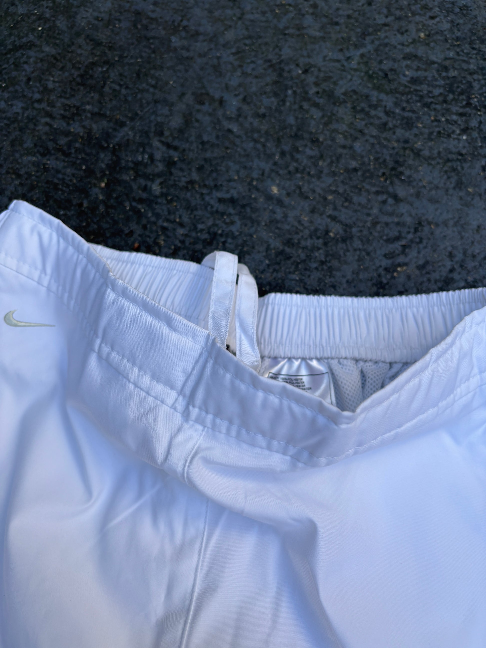 Vintage Y2K Nike Track Pants Womens S White Silver Swoosh Wide Leg Nylon Windbreaker