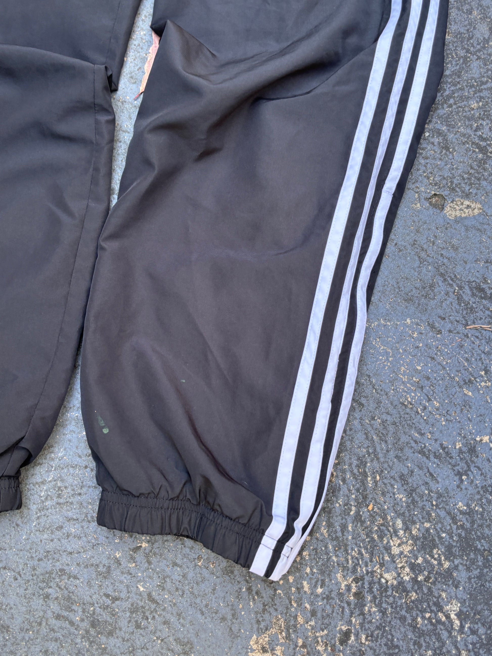 Adidas Aberdeen FC Track Pants Size M Black Straight Leg 3-Stripes Cuffed Ankle