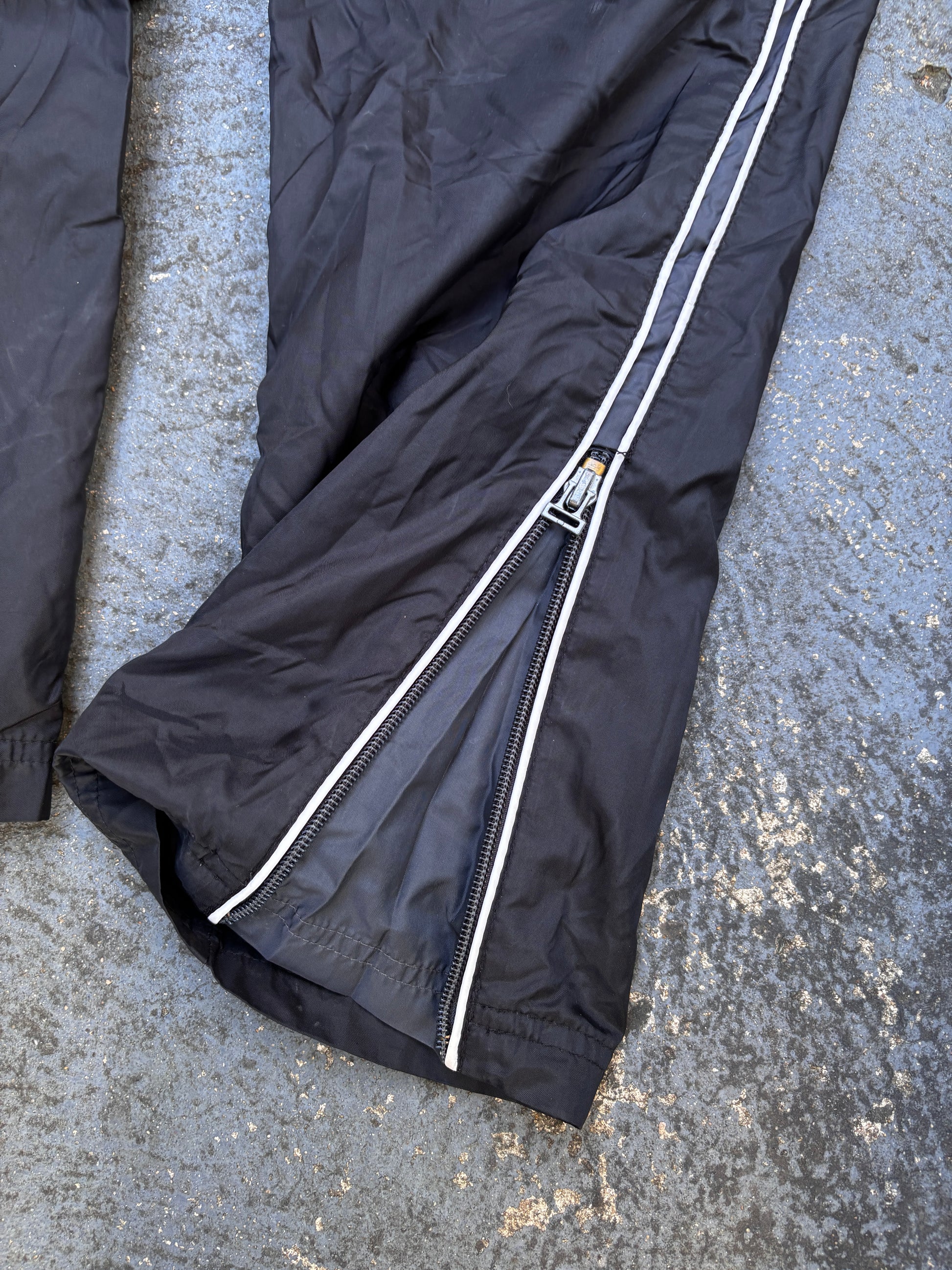 Vintage Y2K Nike Track Pants Size S Black White Side Detail Classic Windbreakers