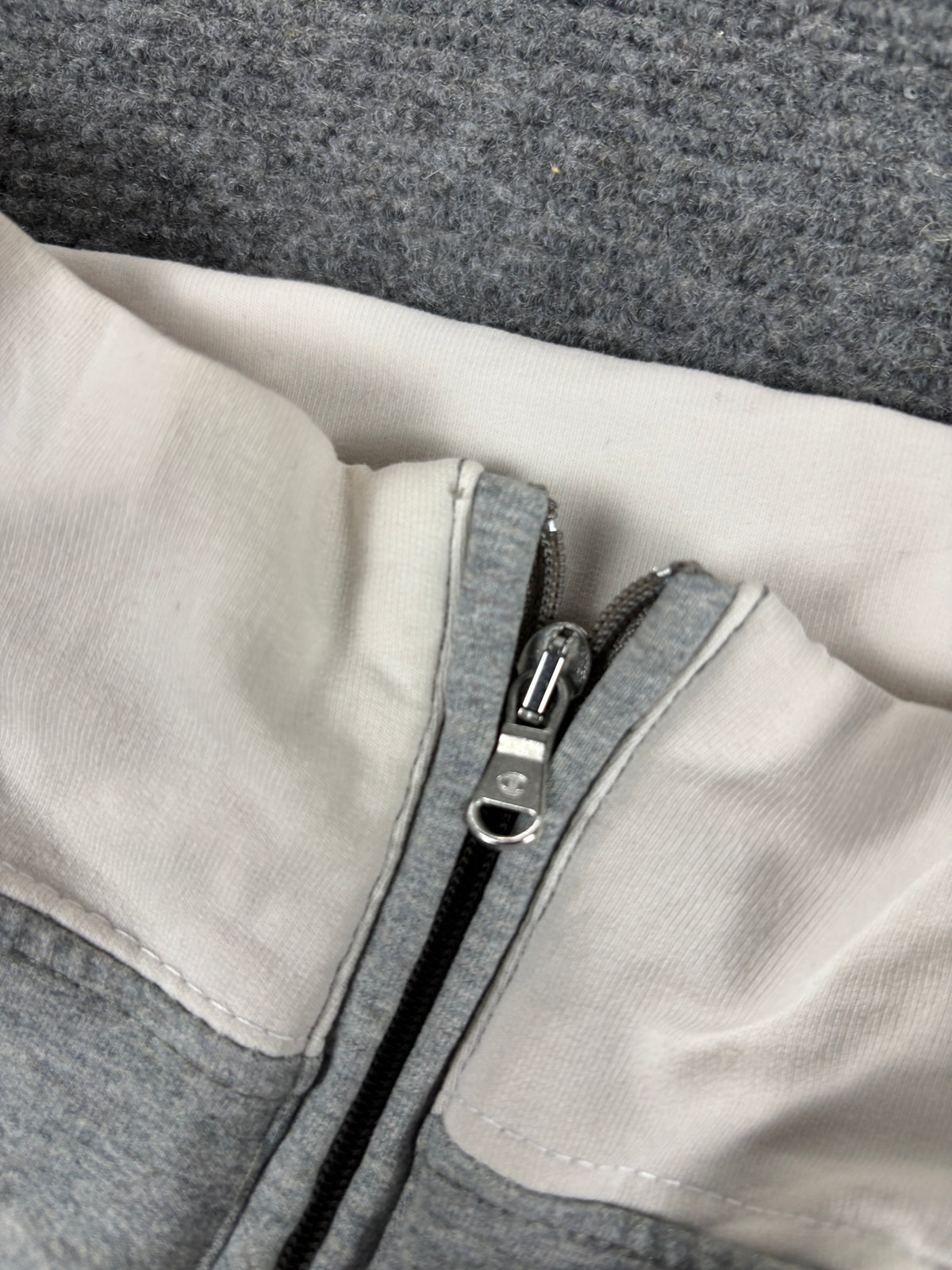 Vintage Y2K Champion activewear track pants women's small grey front zip