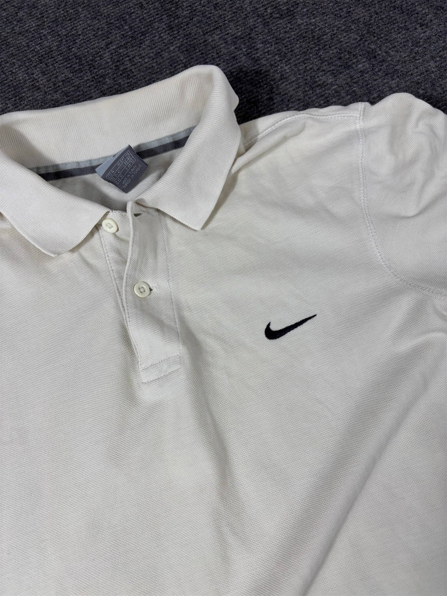 Vintage Y2K Nike Polo Shirt Men’s M White Grey Navy Swoosh Mesh Texture