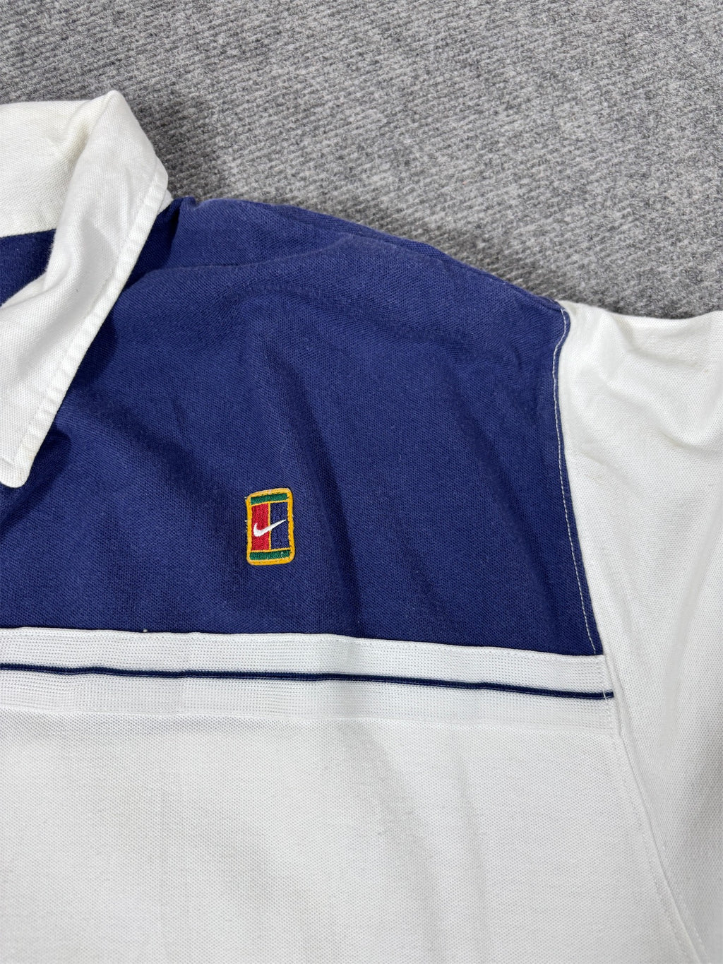 Vintage 90s Nike Court Polo Shirt Men’s L White Blue Chest Logo + Swoosh