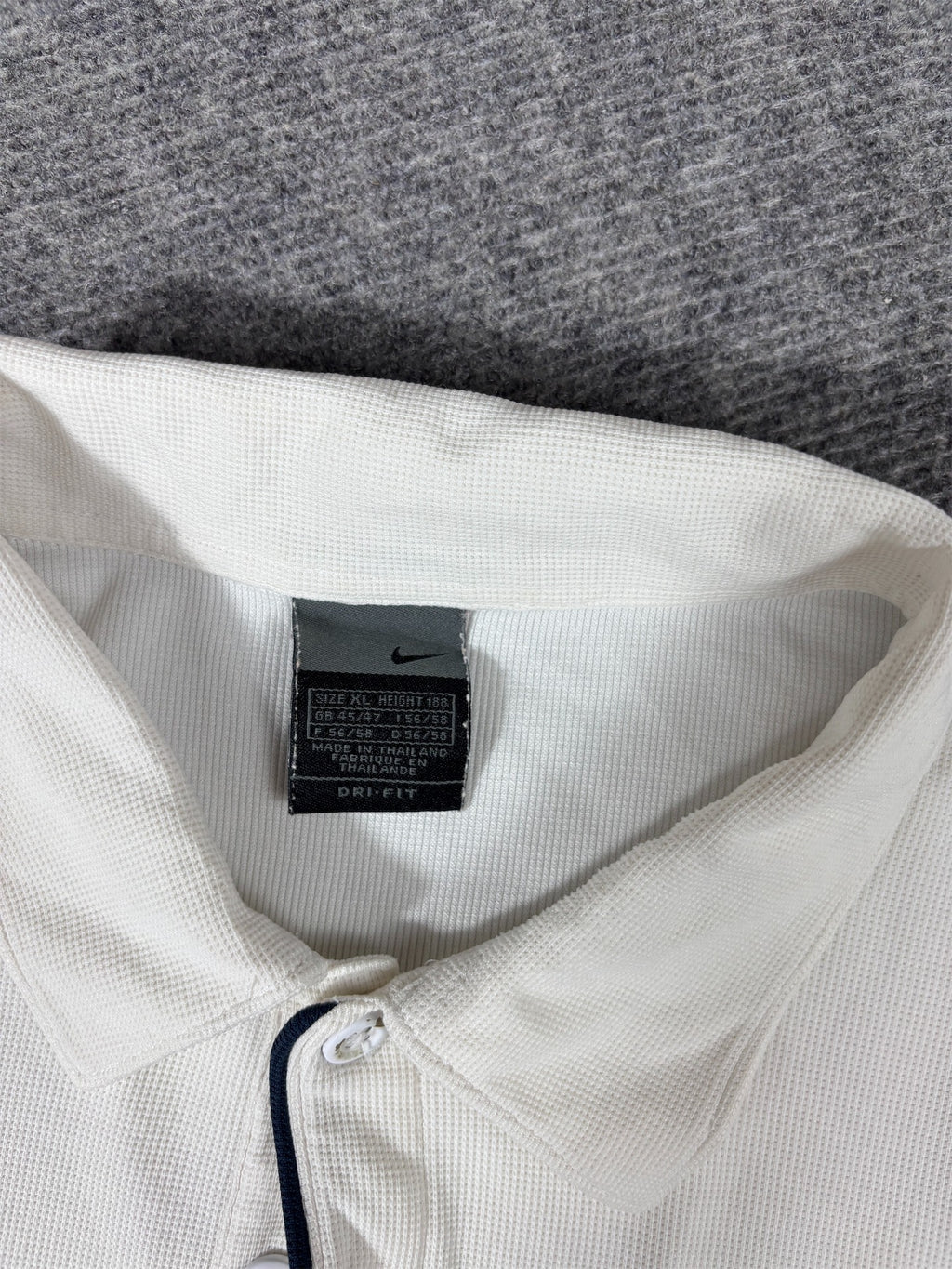 Vintage Y2K Nike Court Polo Shirt Men’s XL White Navy Mesh Texture