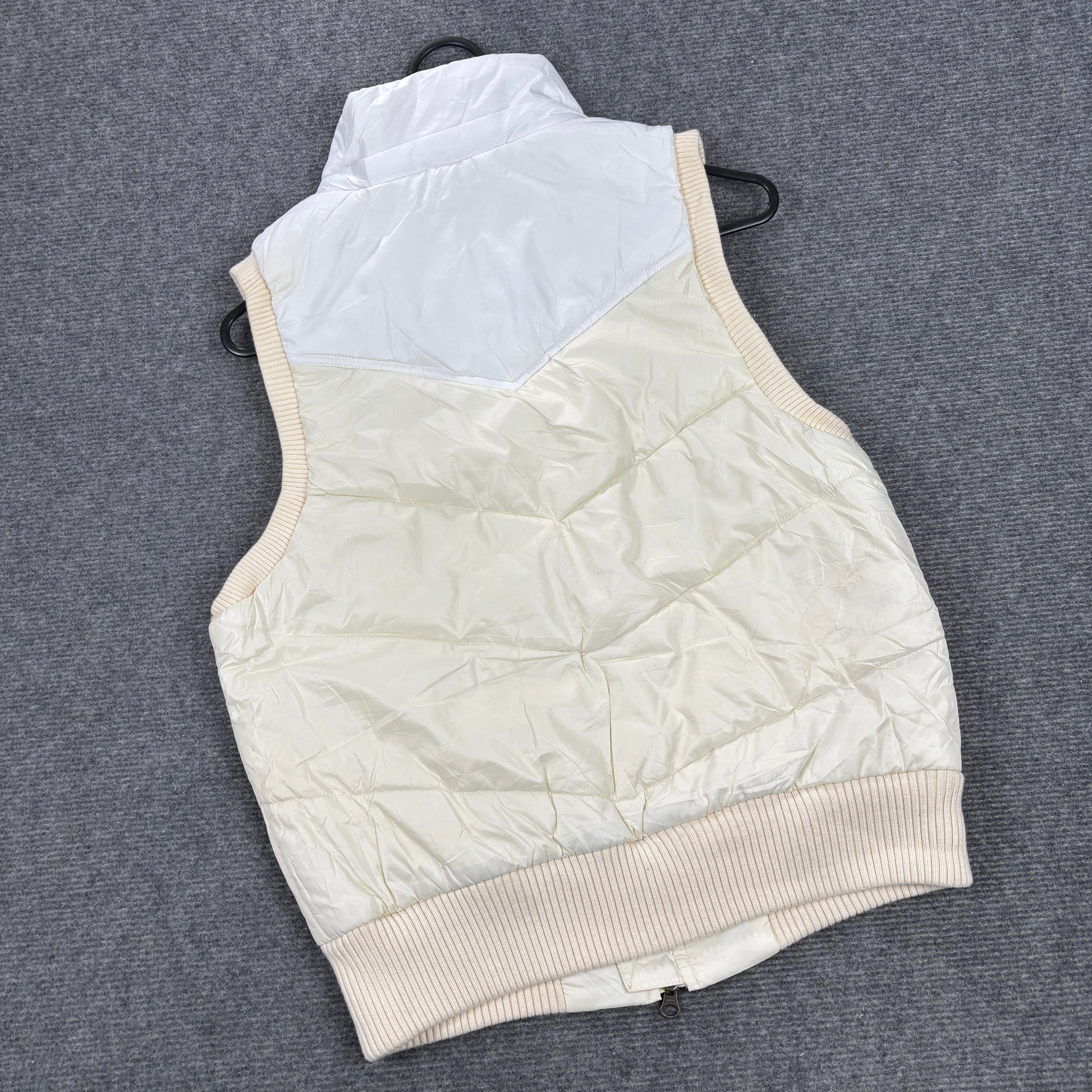 Vintage 00s Nike Puffer Vest Women's Medium White Cream GIllet