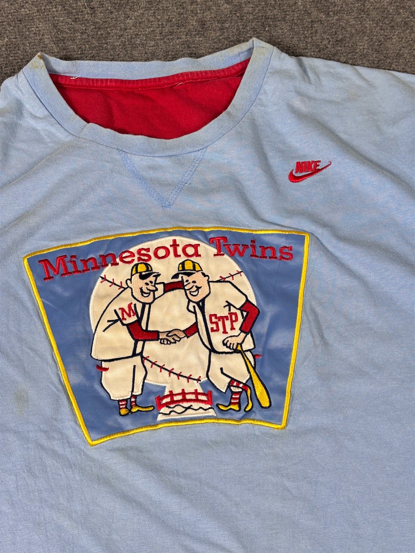 Vintage 90s/Y2K Nike T-Shirt Men’s XL Blue Cotton Minnesota Twins Baseball Patch Cooperstown Collection