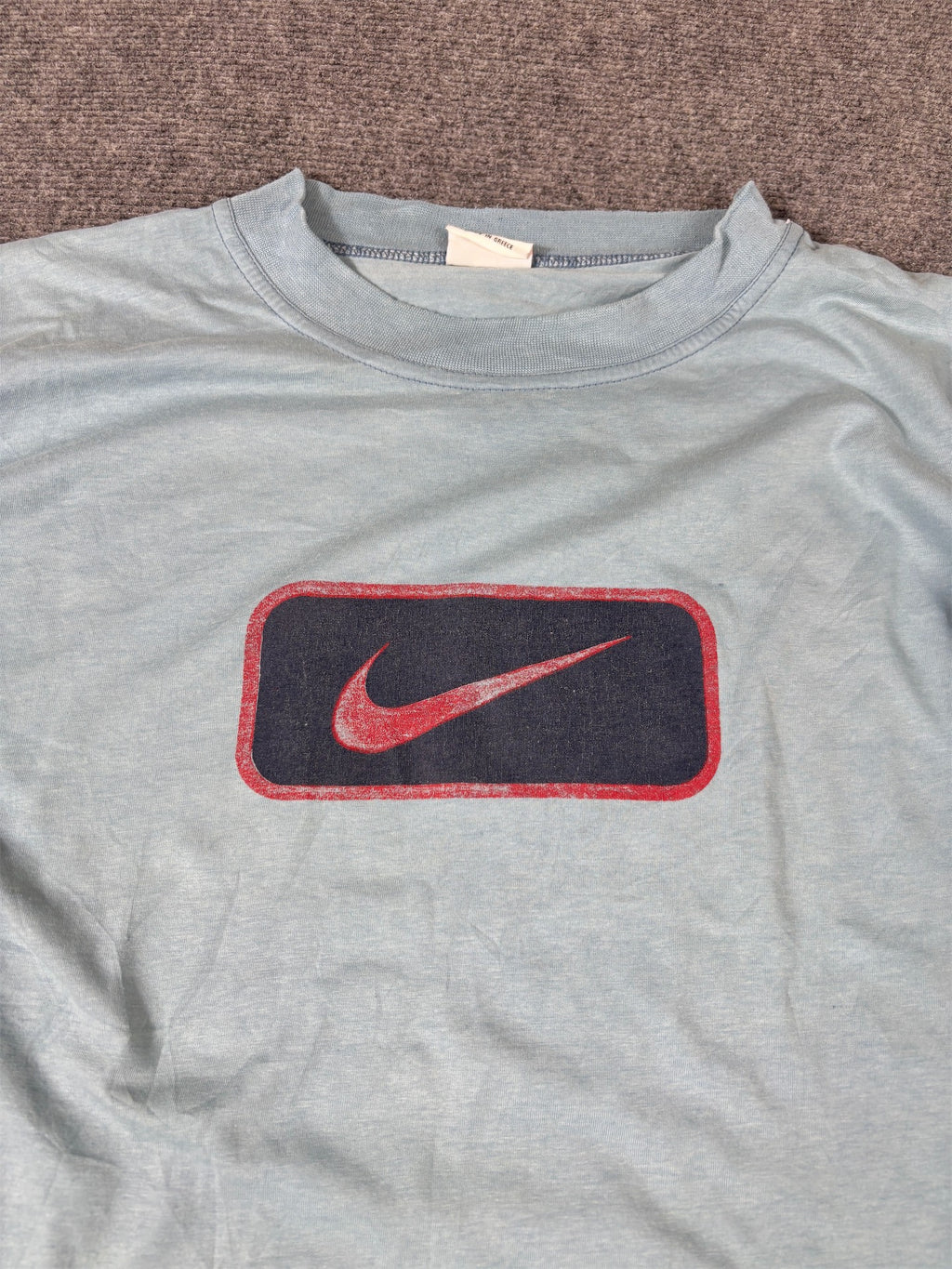 Vintage 90s Nike T-Shirt Women’s M Blue Centre Box Logo Classic Crew Neck