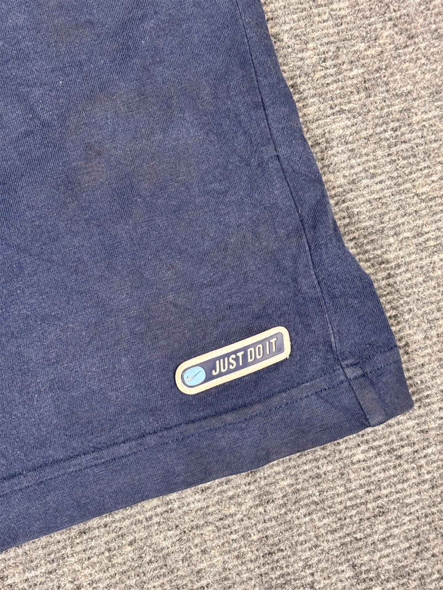 Vintage Y2K Nike T-Shirt Women’s M Navy Blue Embroidered Chest Logo