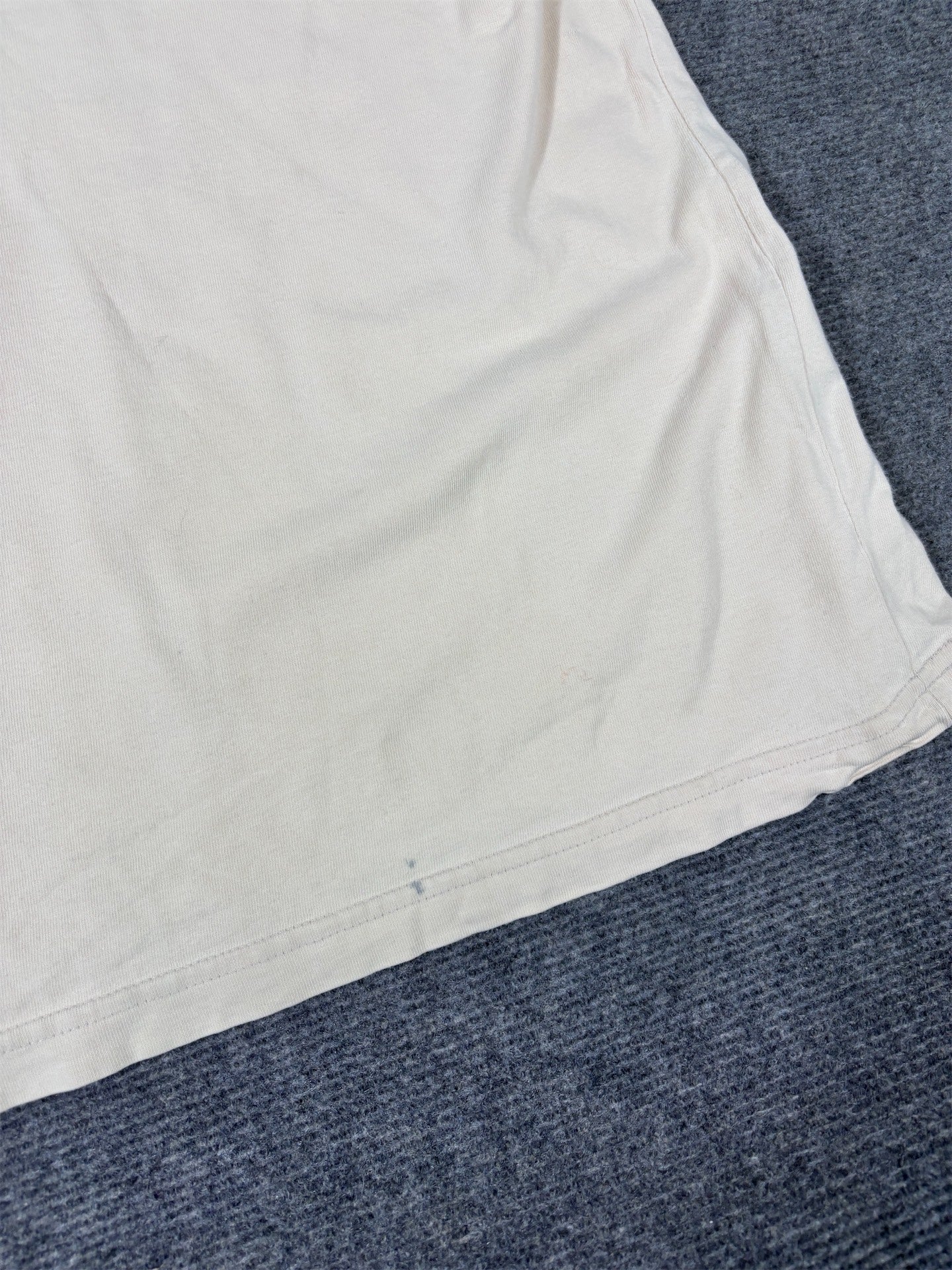 Vintage 90s Nike T-Shirt Men’s XL Cream Gold Swoosh Oversized Baggy Classic