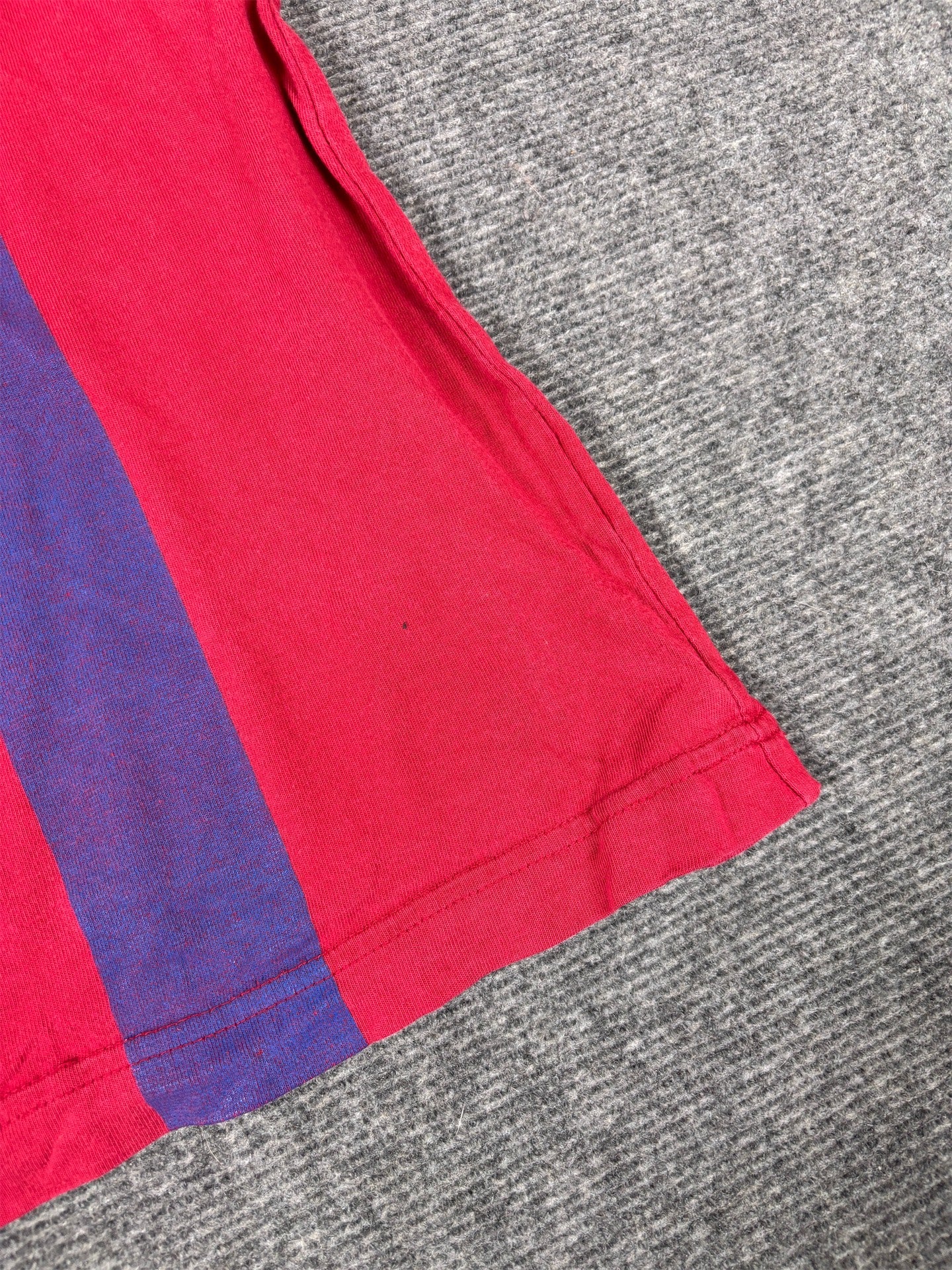 Vintage Y2K Nike FC Barcelona T-Shirt Men’s M Red Crew Neck