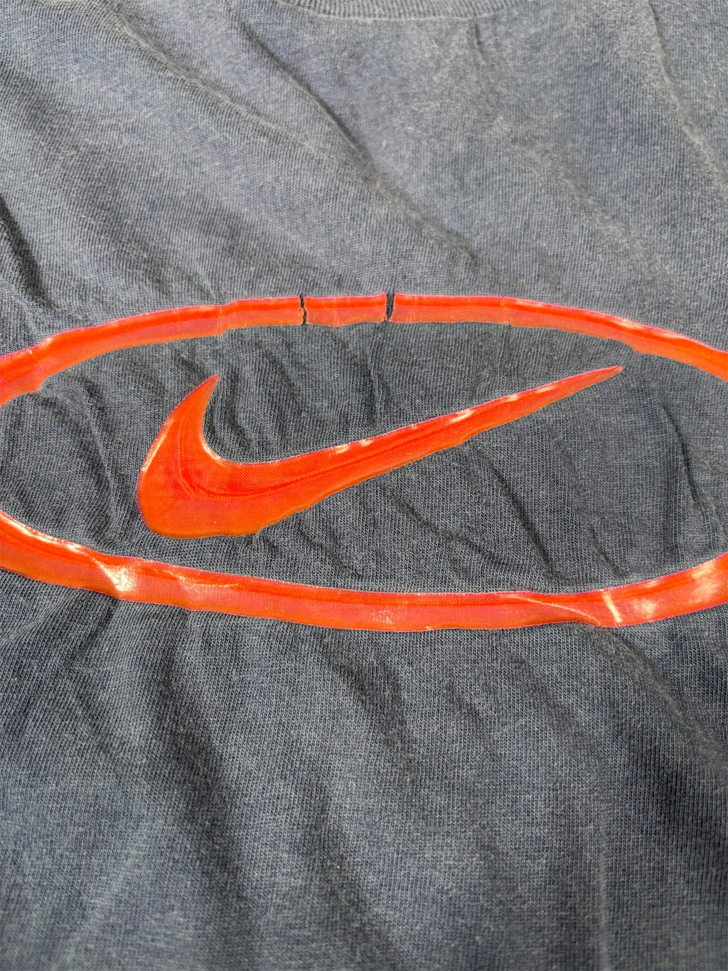 Vintage Y2K Nike T-Shirt Men’s S Navy Blue Cotton Red Embossed Logo Faded Crew Neck