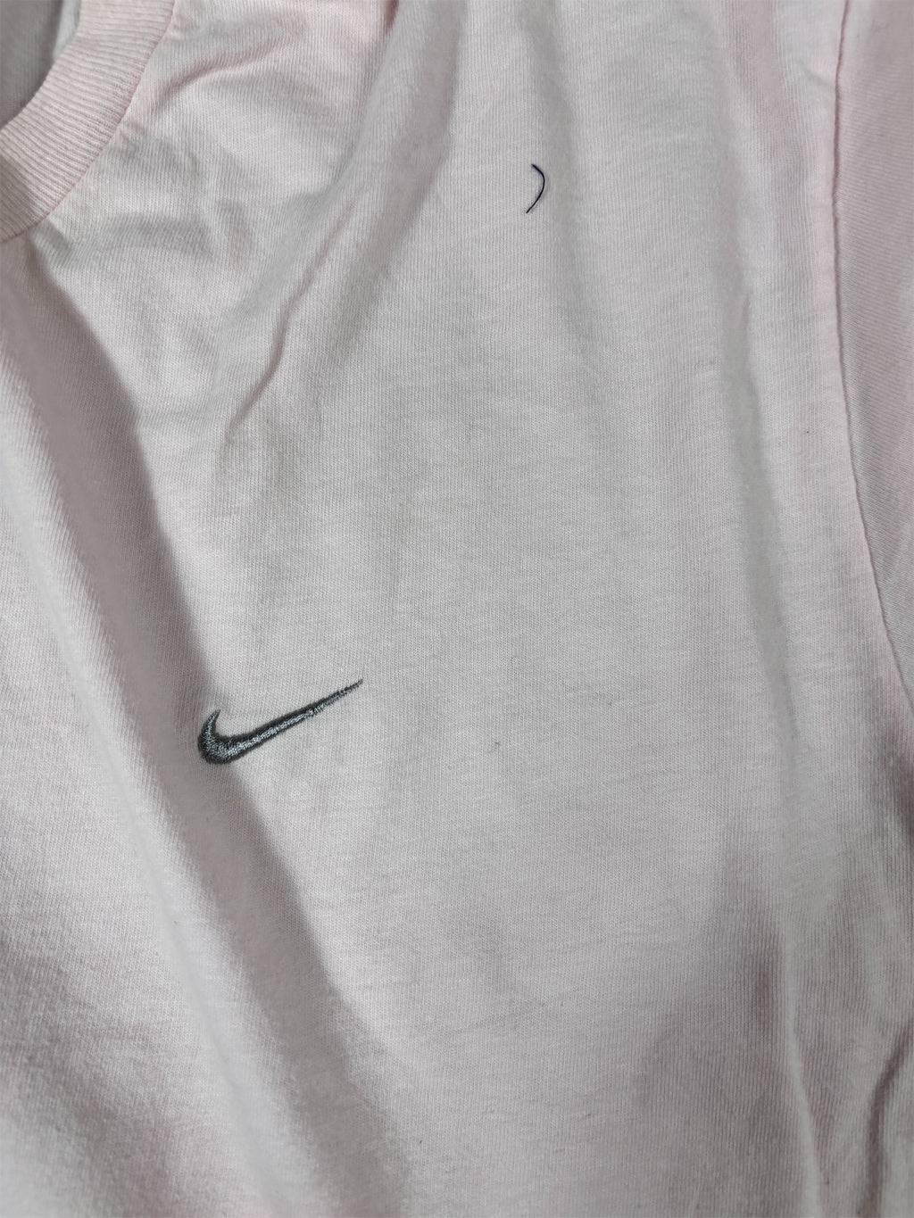 Vintage Y2K Nike T-Shirt Men’s XL Pink Silver Chest Swoosh Baggy Cotton Tee