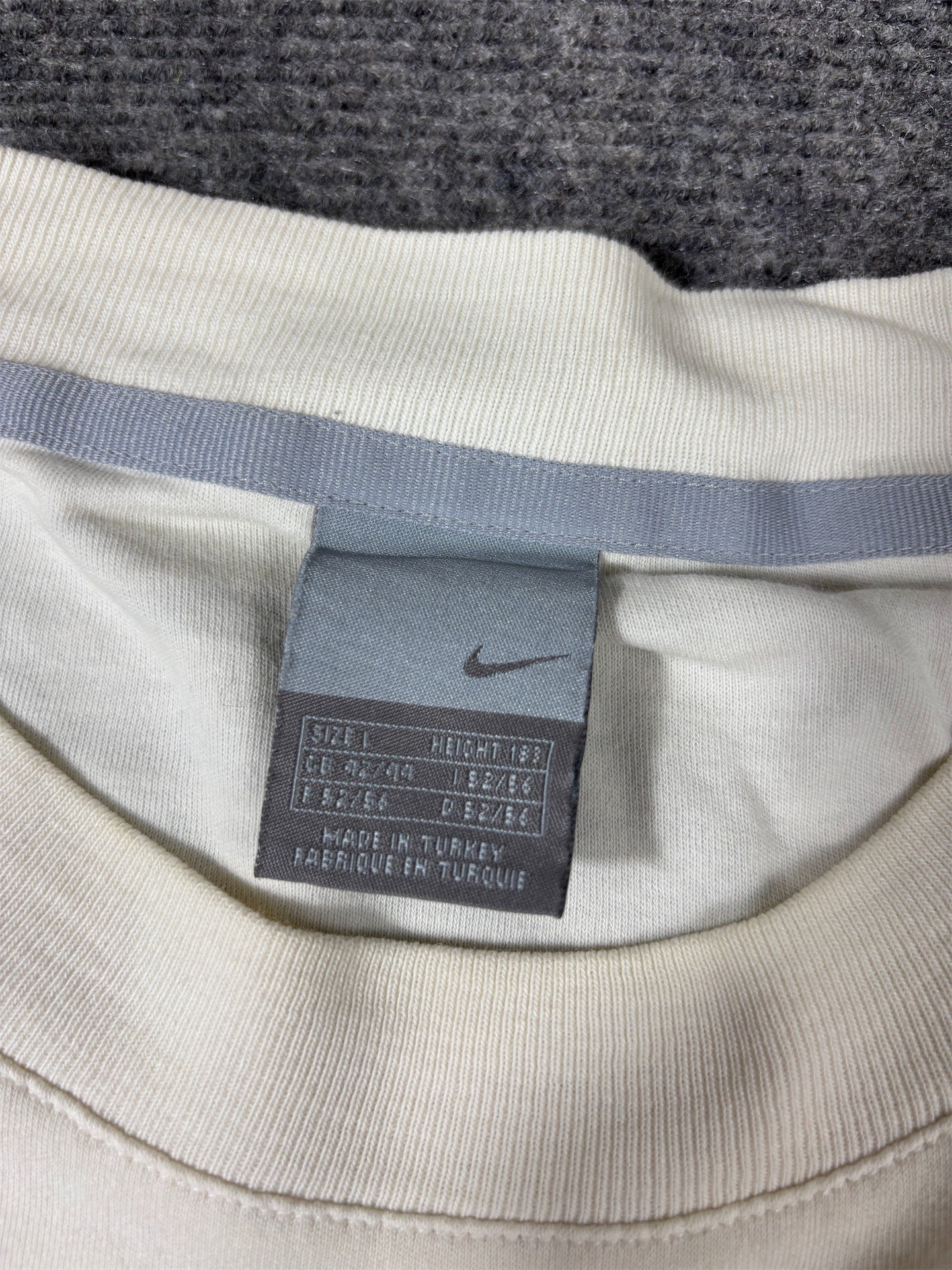 Vintage Y2K Nike Long Sleeve T-Shirt Men’s L White Cortez 72  Green Silver Swoosh Spell Out