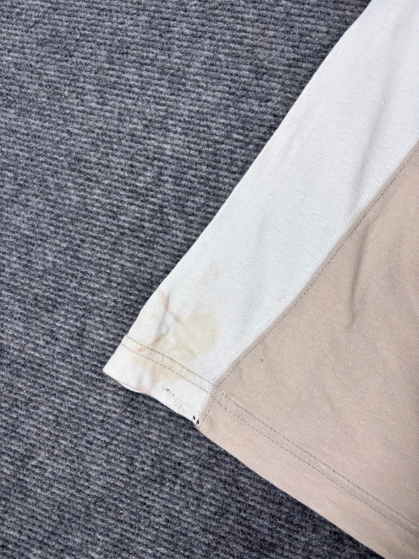 Vintage Y2K Nike T-Shirt Men’s S Brown White Cotton Cortez Graffiti Spell Out Sleeve Logo