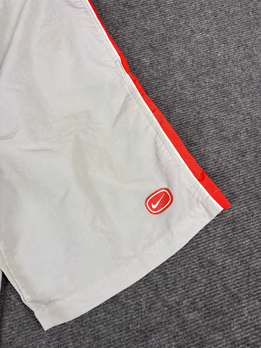 Vintage Y2K Nike Shorts Women’s M Grey Red Badge Logo  Nylon Windbreaker