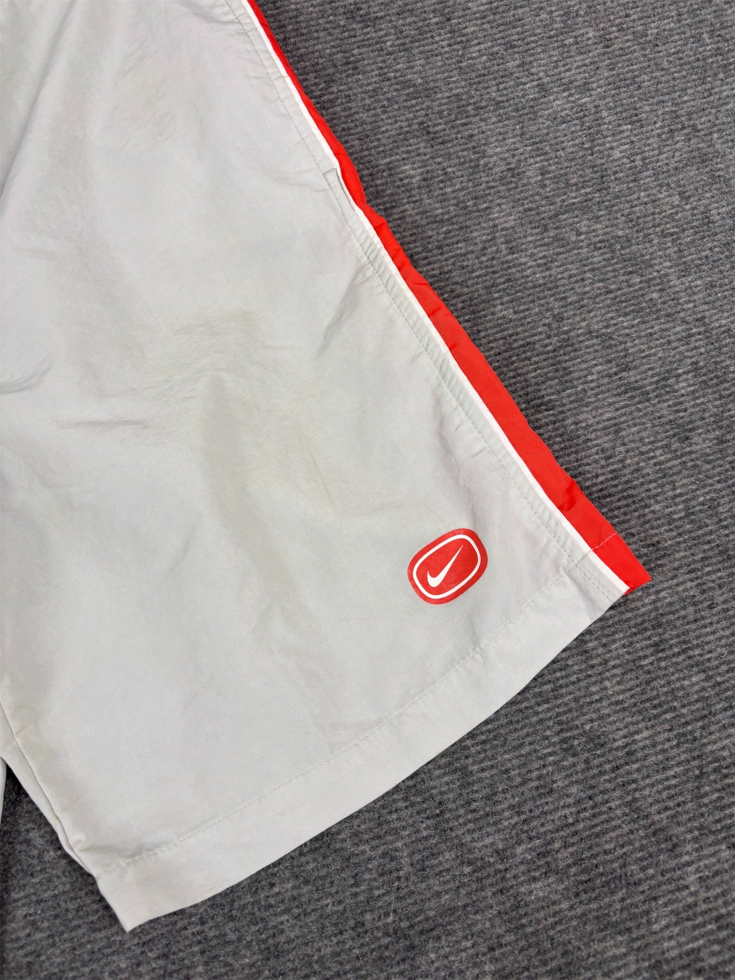 Vintage Y2K Nike Shorts Women’s M Grey Red Badge Logo  Nylon Windbreaker