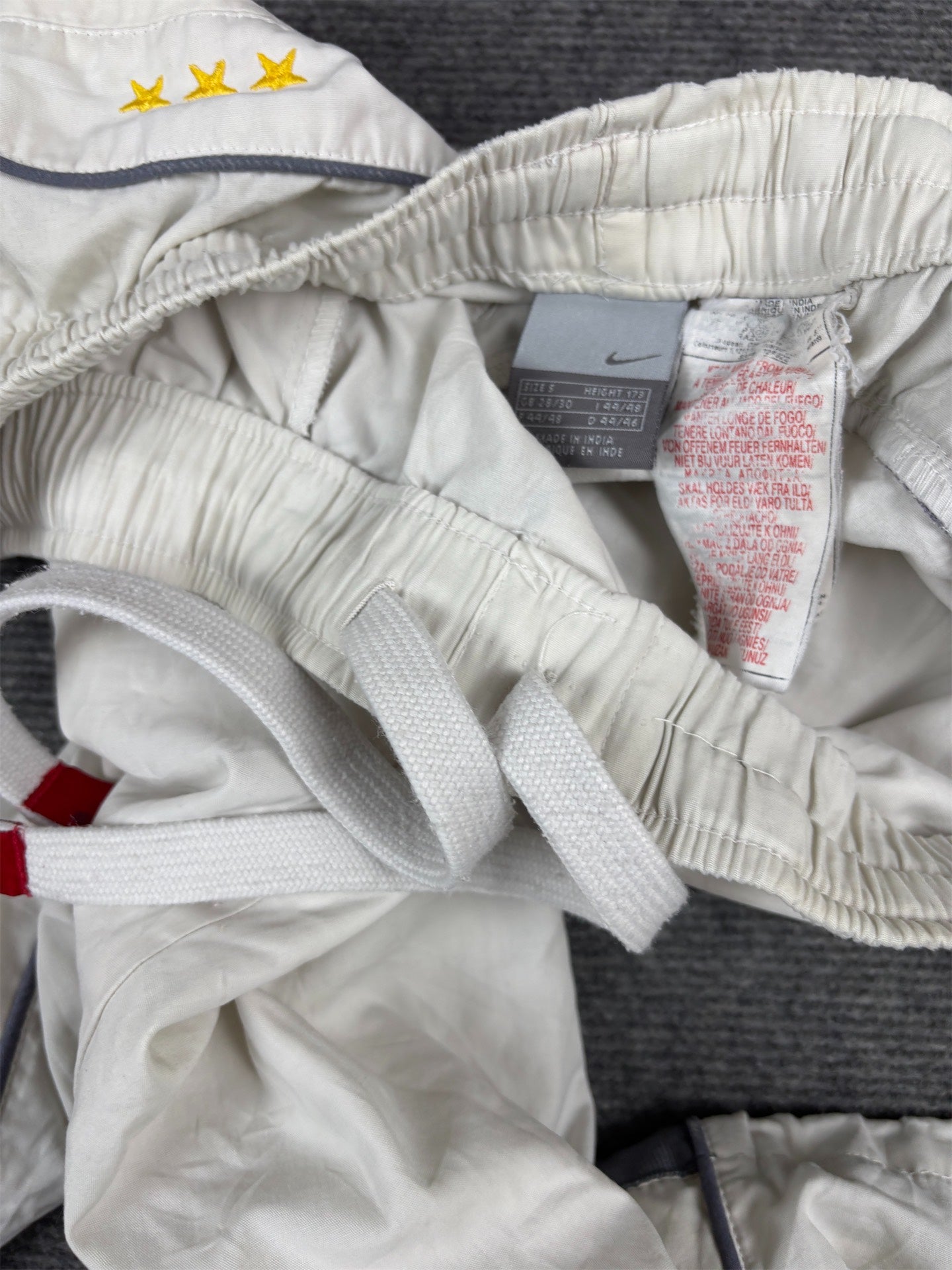 Vintage Y2K Nike Cortez 3/4 Track Pants S Men’s S White Grey Bungee Tabs