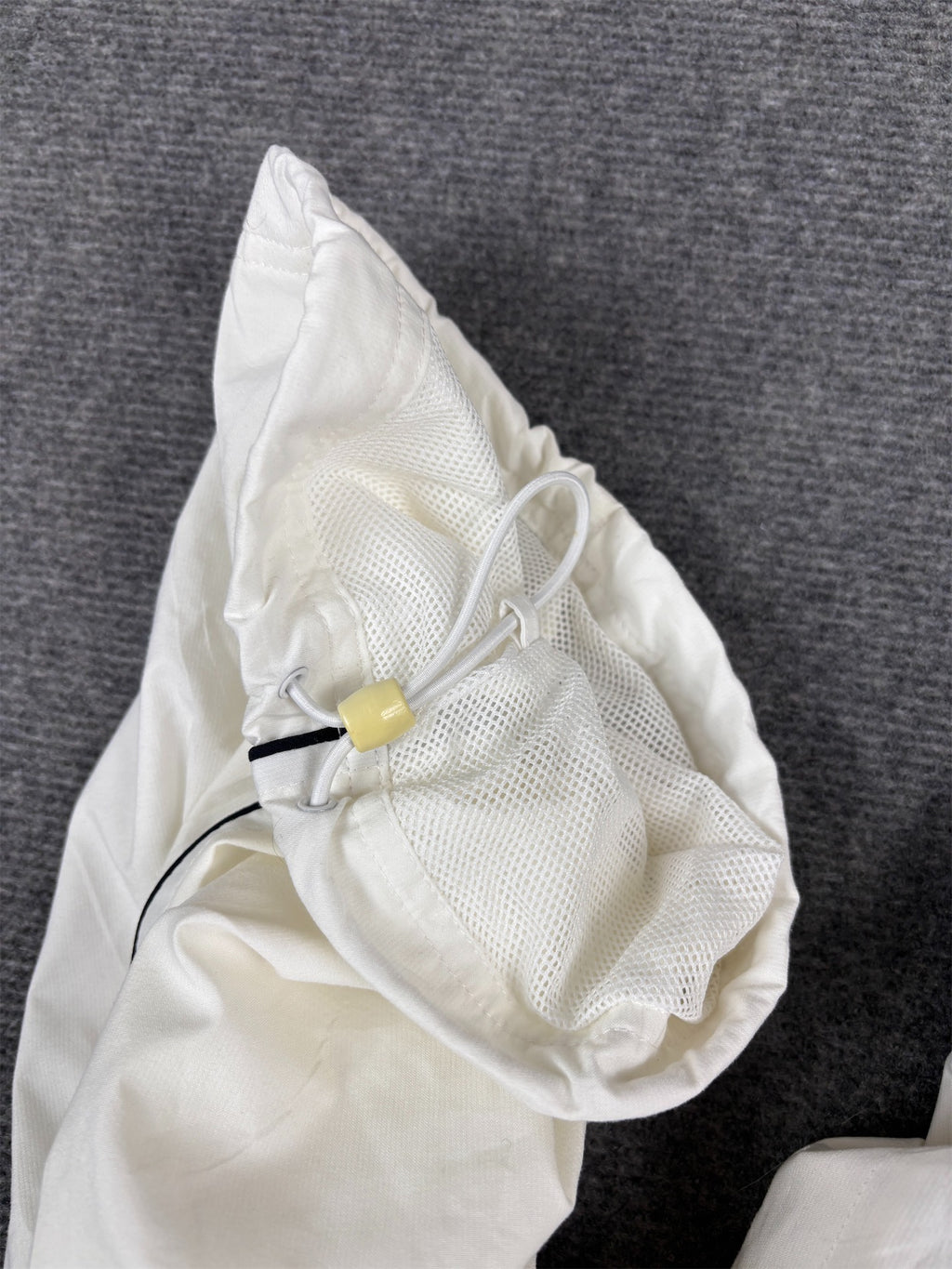 Vintage Y2K Nike 3/4 Track Pants Men’s XL White Black Piping Bungee Tabs Windbreaker