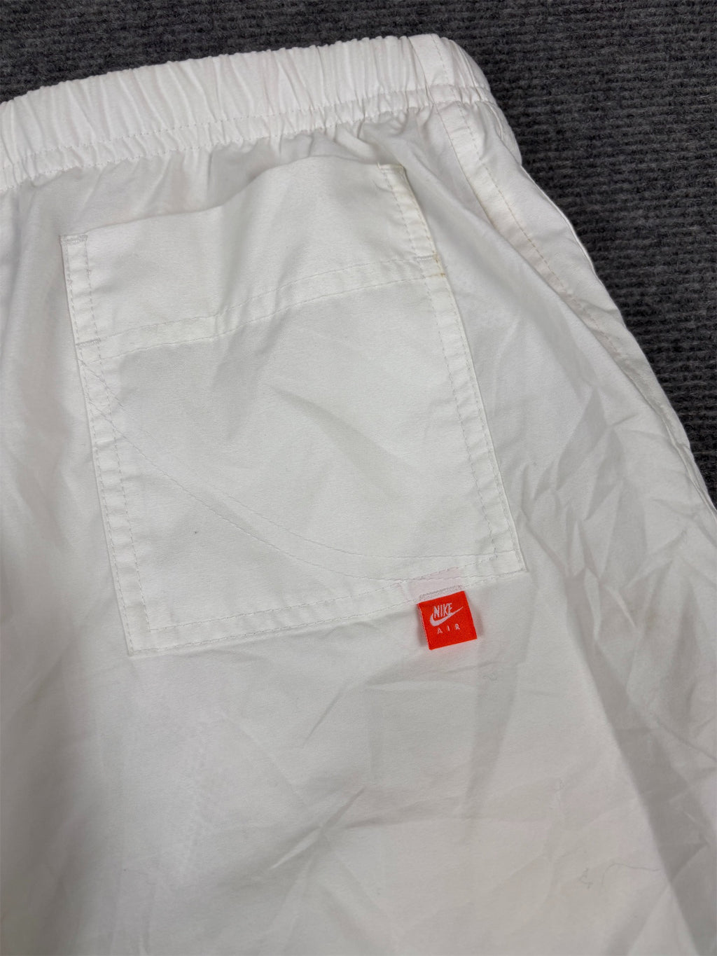 Vintage Y2K Nike 3/4 Track Women’s S White Silver Bungee Tab Windbreakers