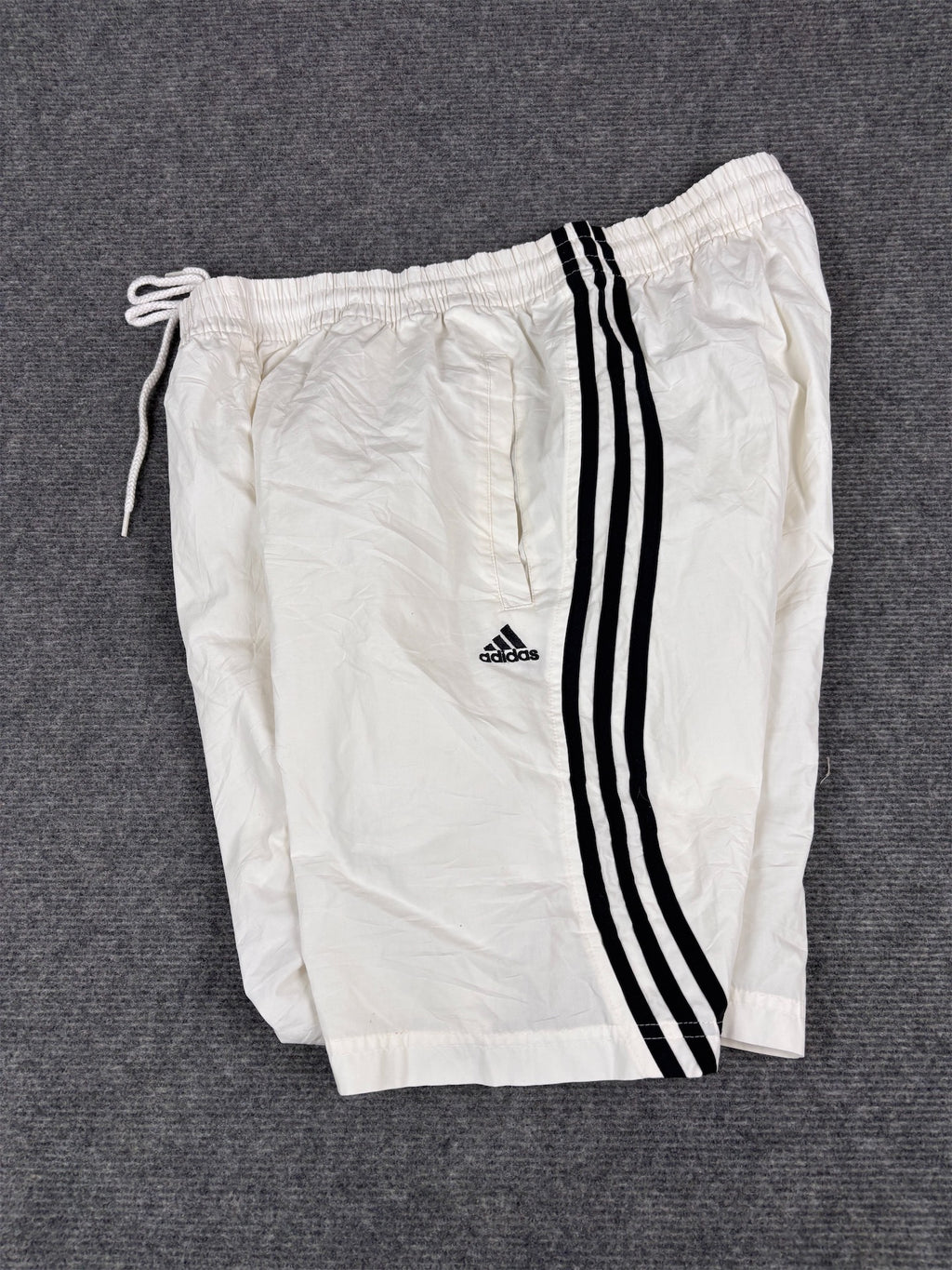 Vintage Y2K Adidas Shorts Men’s L White Black 3 Stripe Classic Windbreakers
