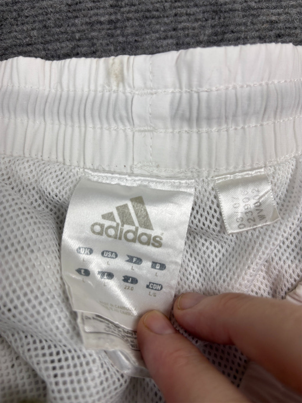 Vintage Y2k Adidas 3/4 Track Pants Men’s L White Orange Cargo Pocket Windbreakers