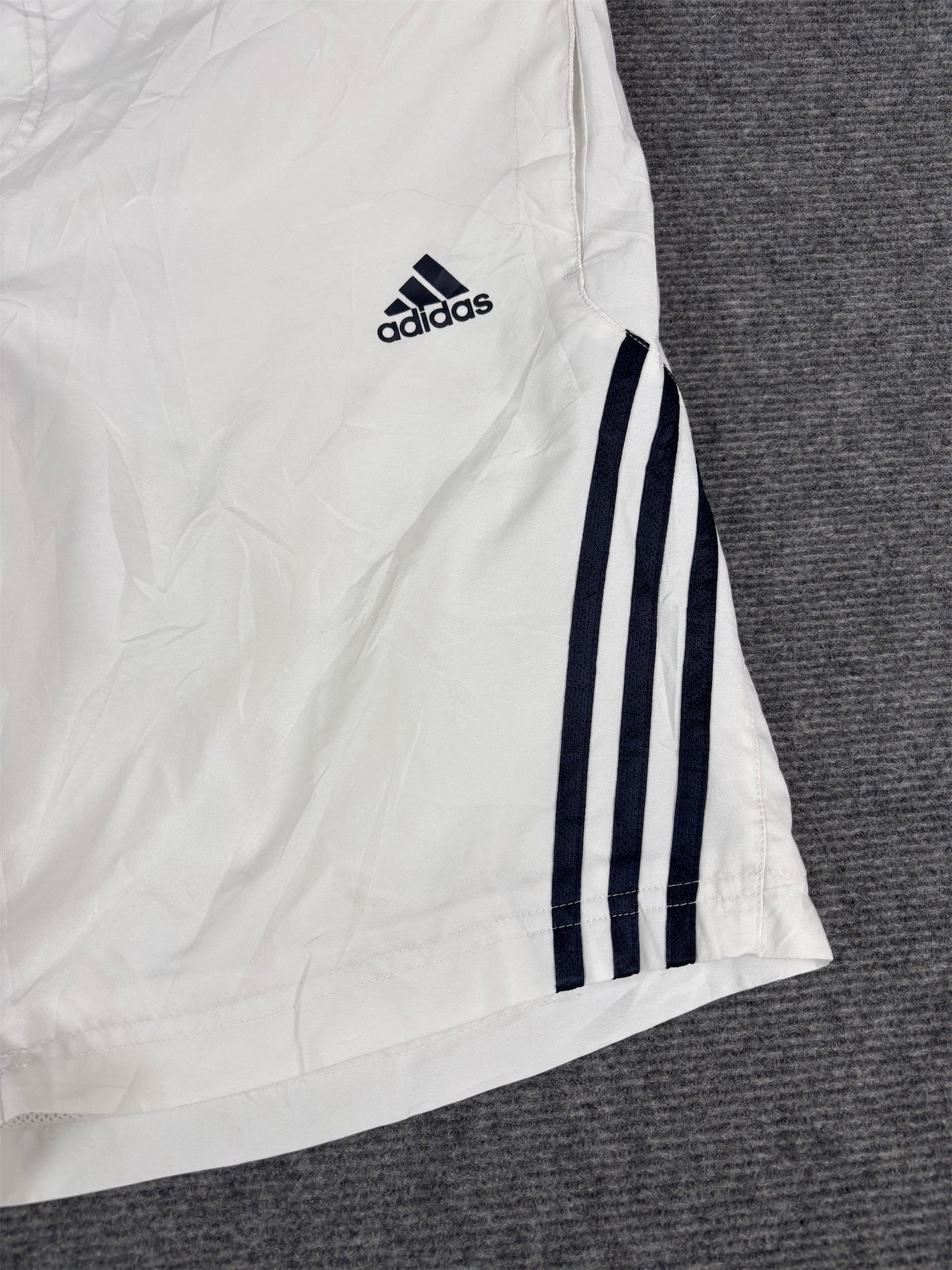 Vintage Y2K Adidas Shorts Men’s S White Black 3 Stripe Classic Style