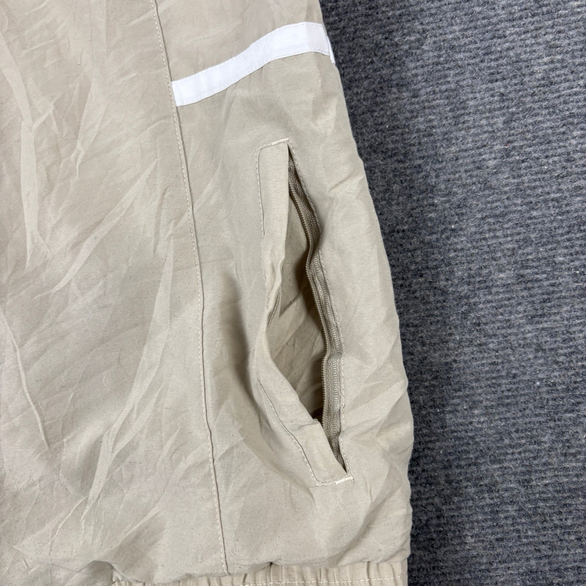 Vintage 90s Reebok Jacket Men's Large Cream Spell Out Logo Windbreaker