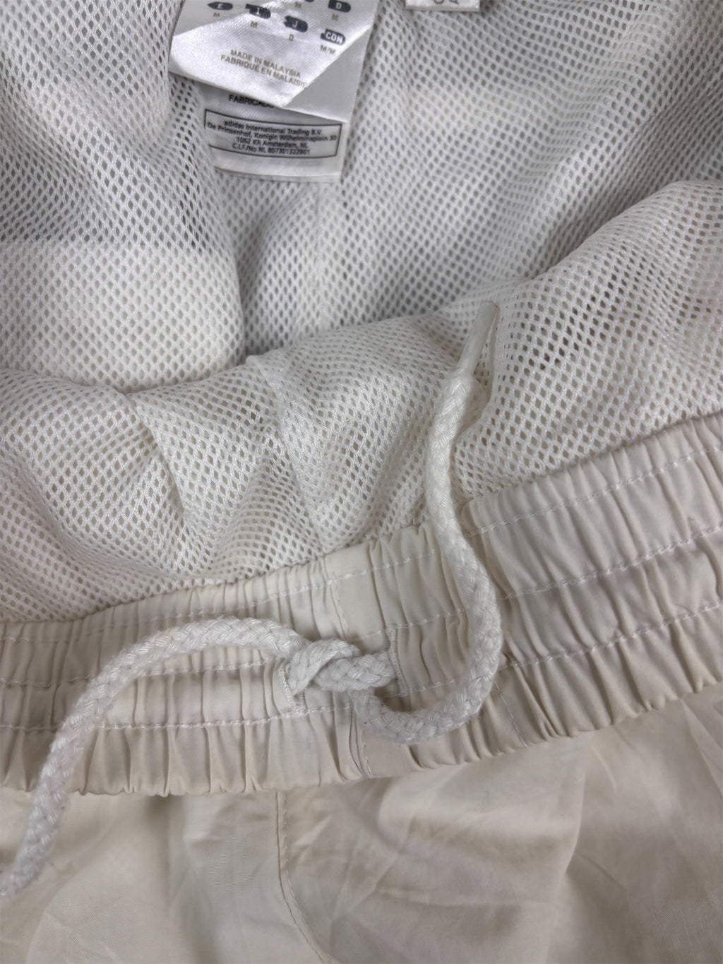 Vintage Y2K Adidas 3/4 Track Pants Size M White Black 3 Stripe Bungee Tabs