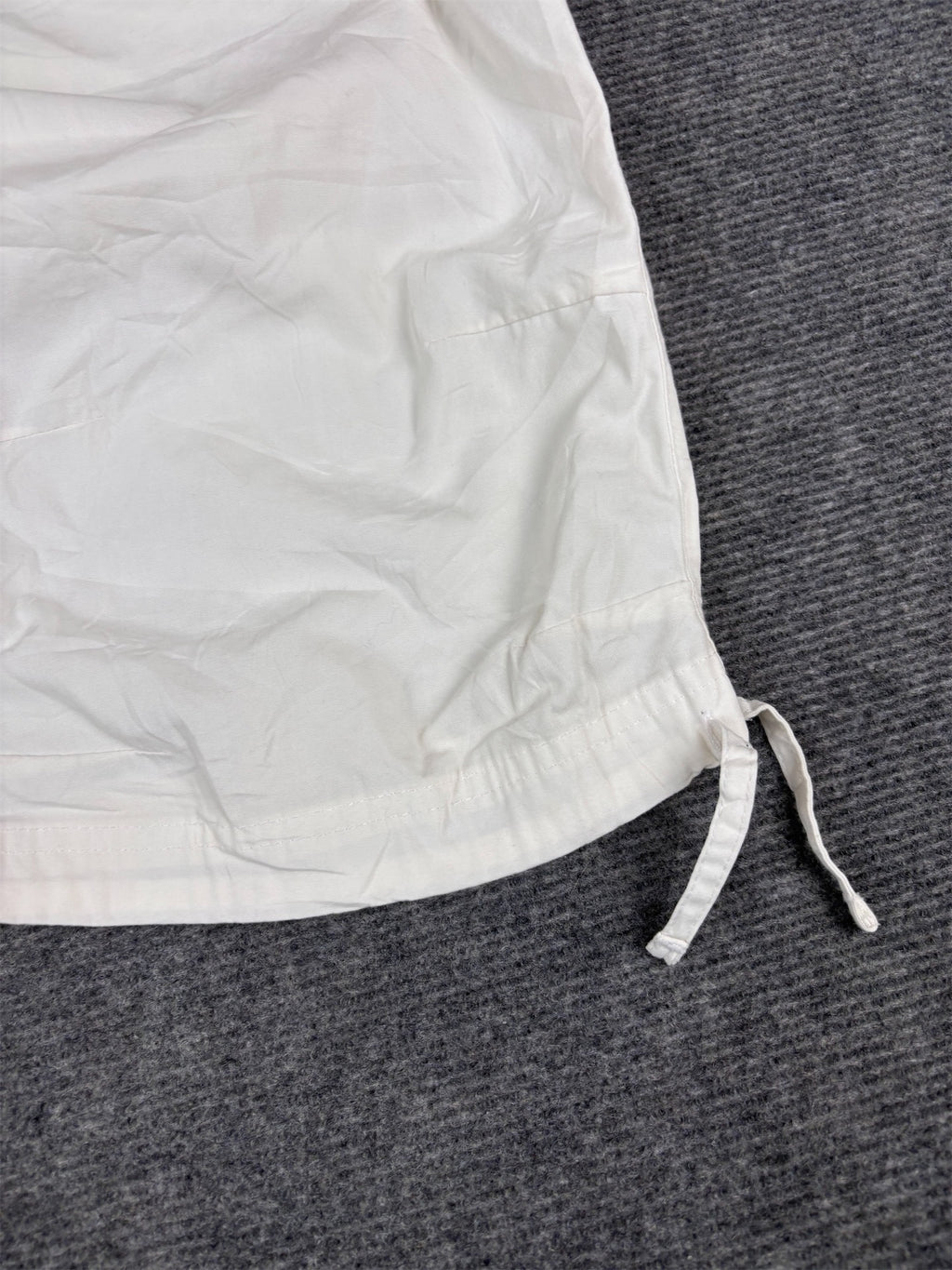 Vintage Y2K Nike 3/4 Track Pants Women’s M White Black Swoosh Windbreakers