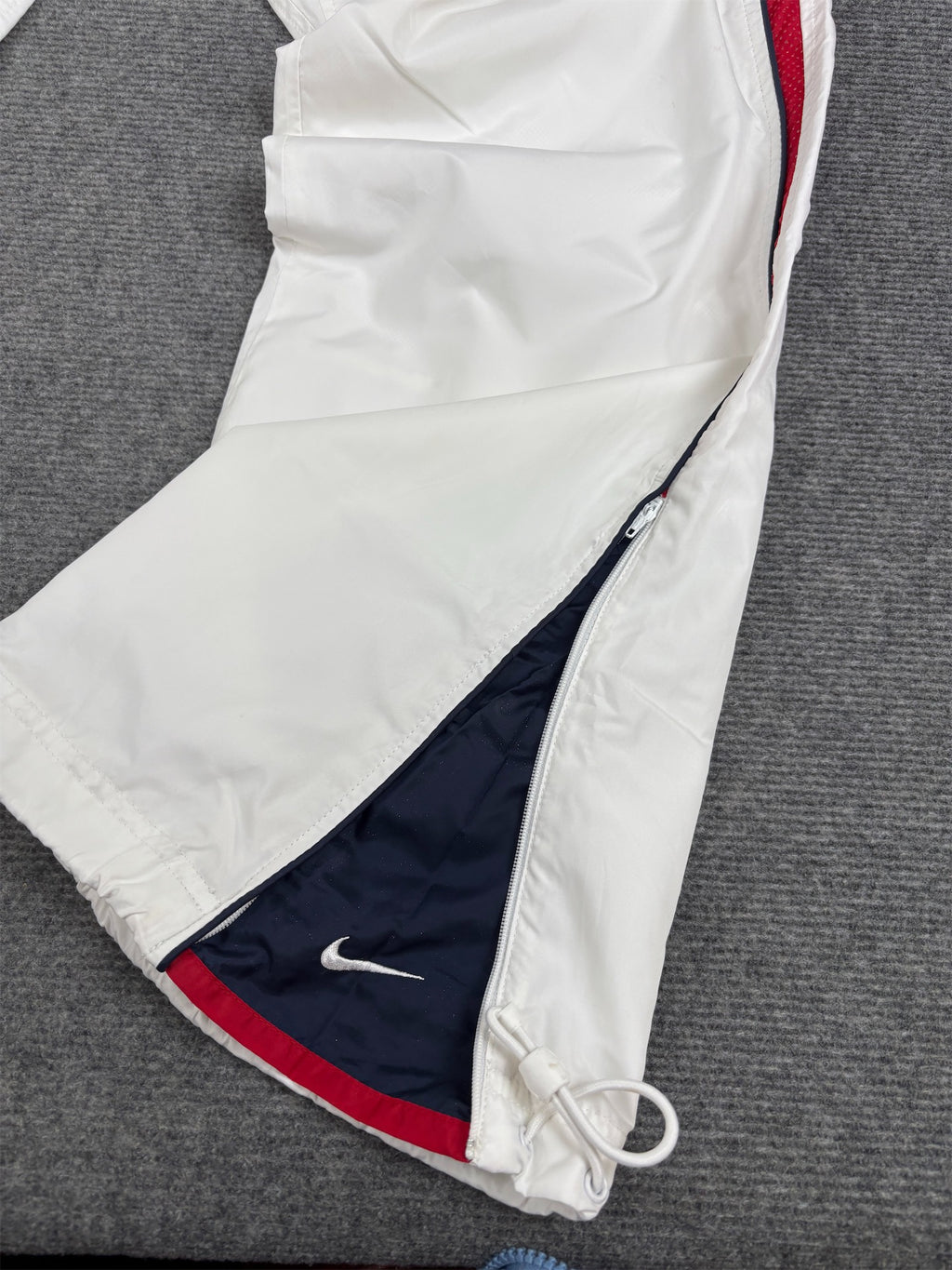 Vintage Y2K Nike Track Pants Size L White Red Detail Wide Leg Bungee Waist Ankle Zip