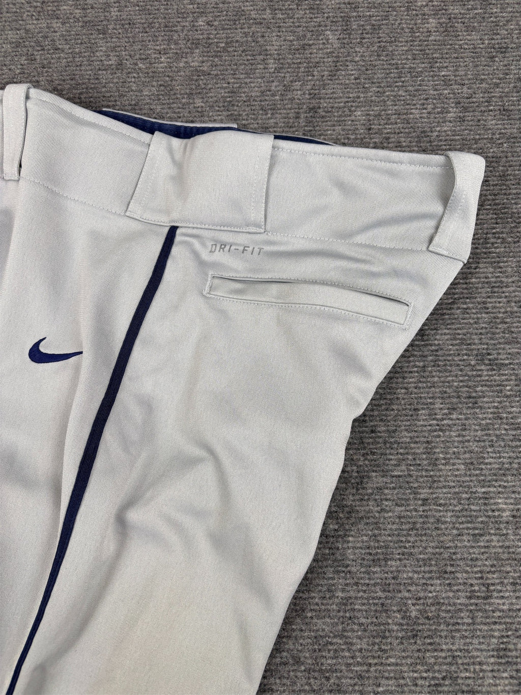Vintage Y2K/2010s Nike Baseball Track Pants M Grey Navy Side Detail Straight Leg