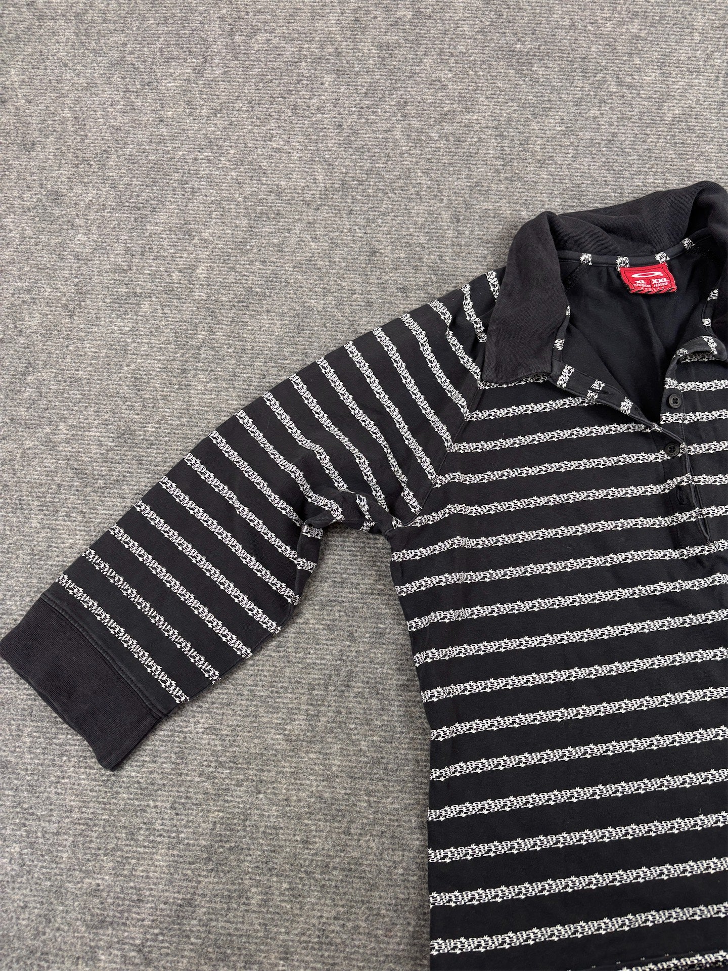 Vintage 90s Oakley Cropped Polo Women’s M Black All Over Logo  3/4 Sleeve