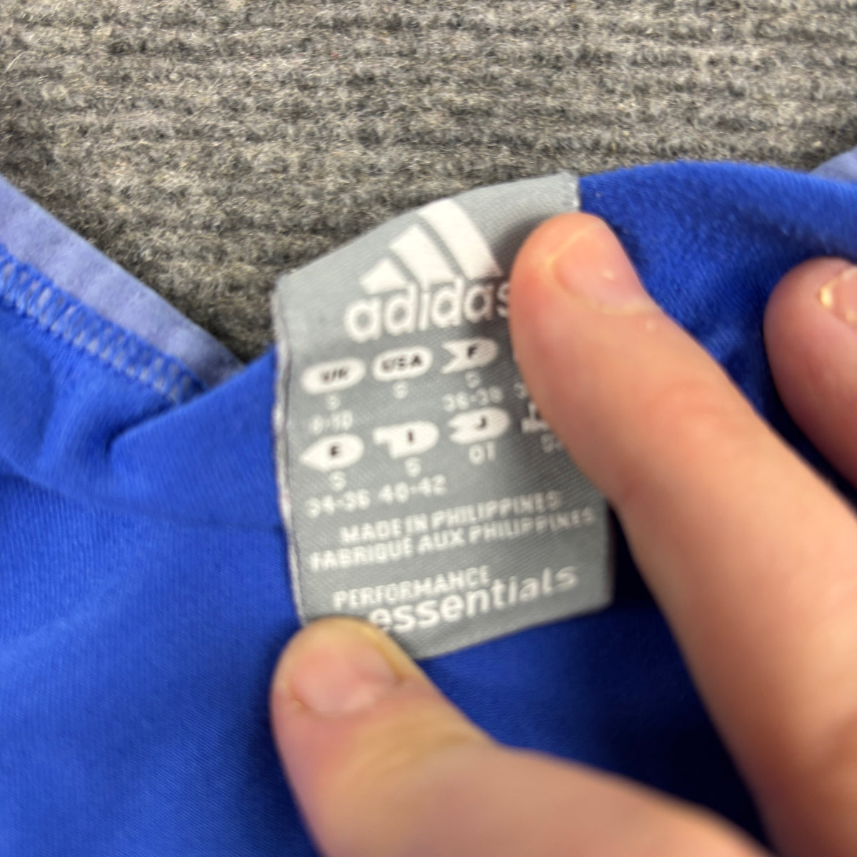 y2k Adidas activewear top women's xs blue petite scoop neck