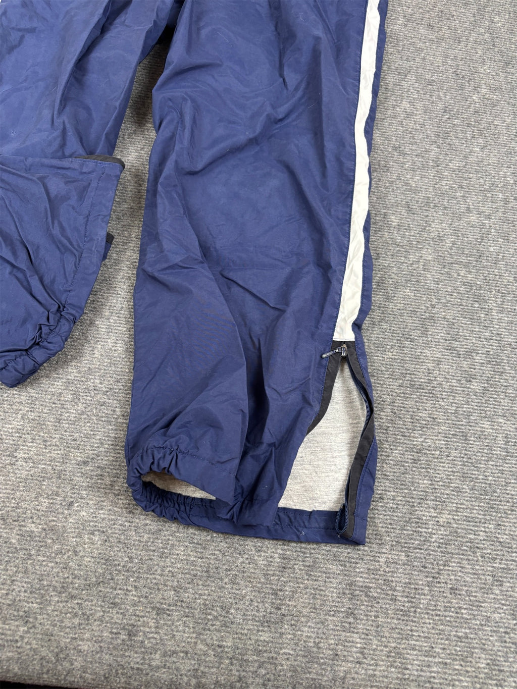 Vintage Y2K Nike Track Pants Womens M Navy White Detail 3/4 Length Wide Leg