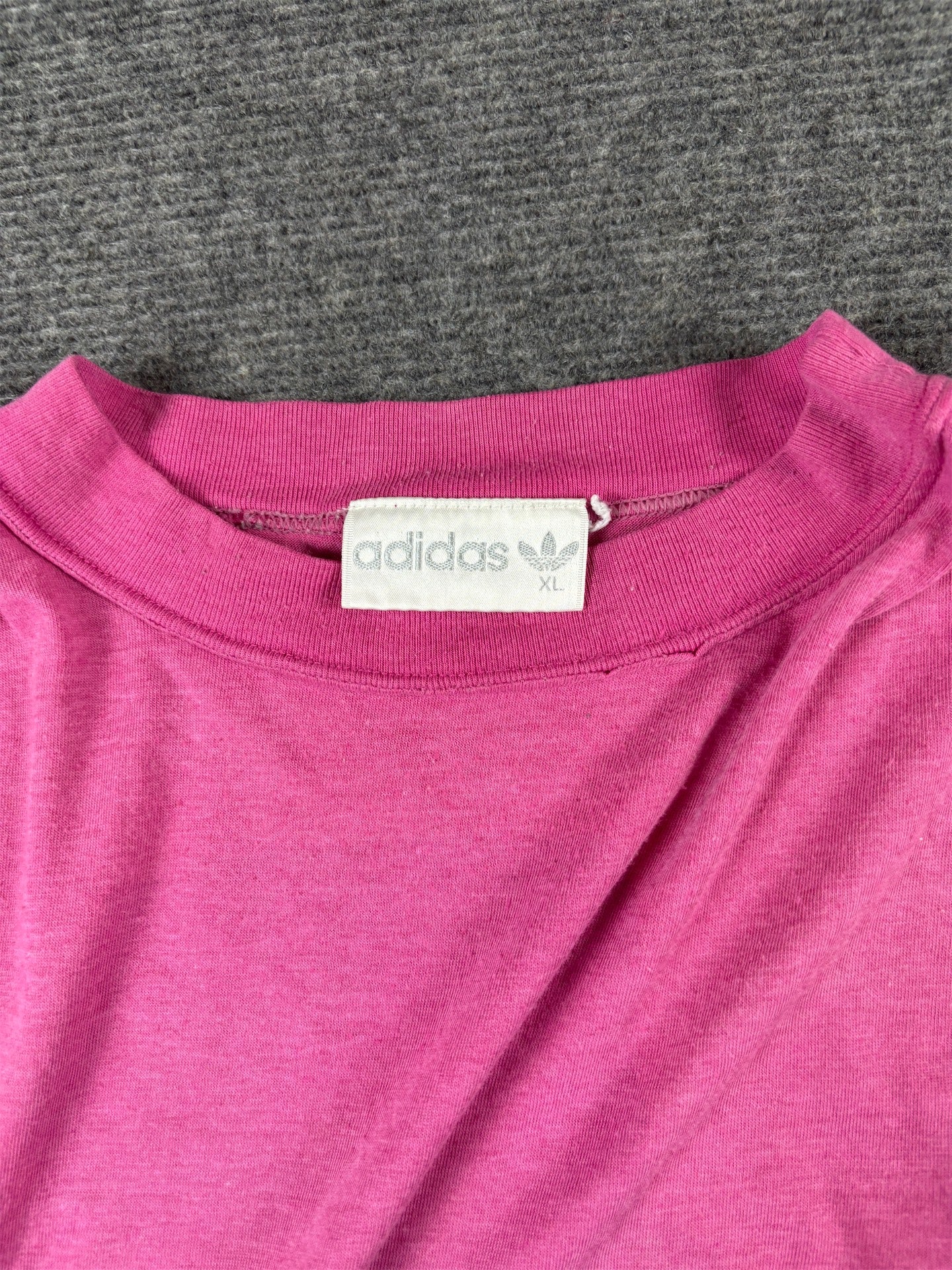 Vintage 90s Adidas T-Shirt Size XL Pink Retro Graphic Boxy Fit Unisex