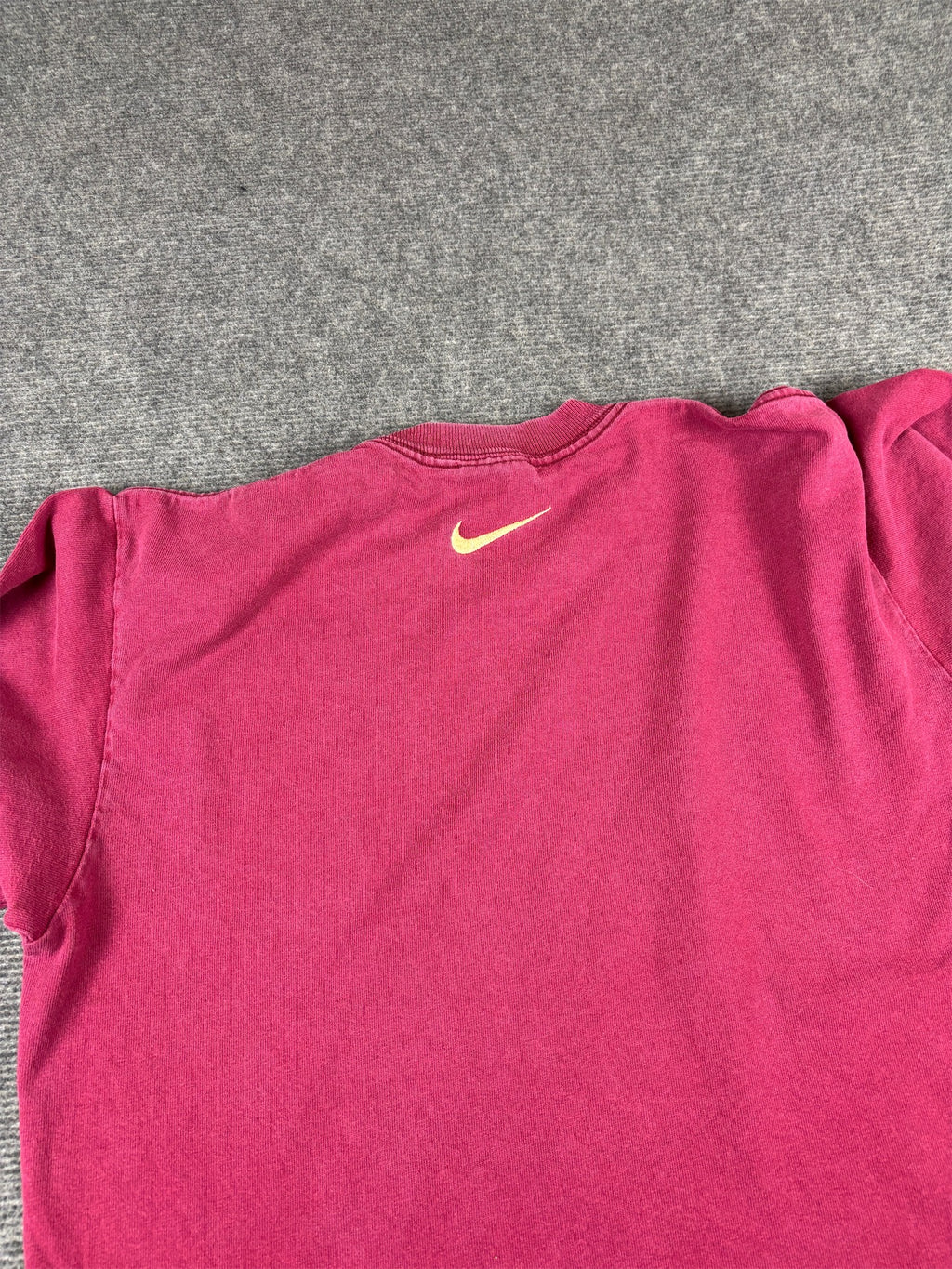 Vintage 90s Nike FSU Seminoles T-Shirt Size M Red Heavy Cotton Arrow Logo Embroidered