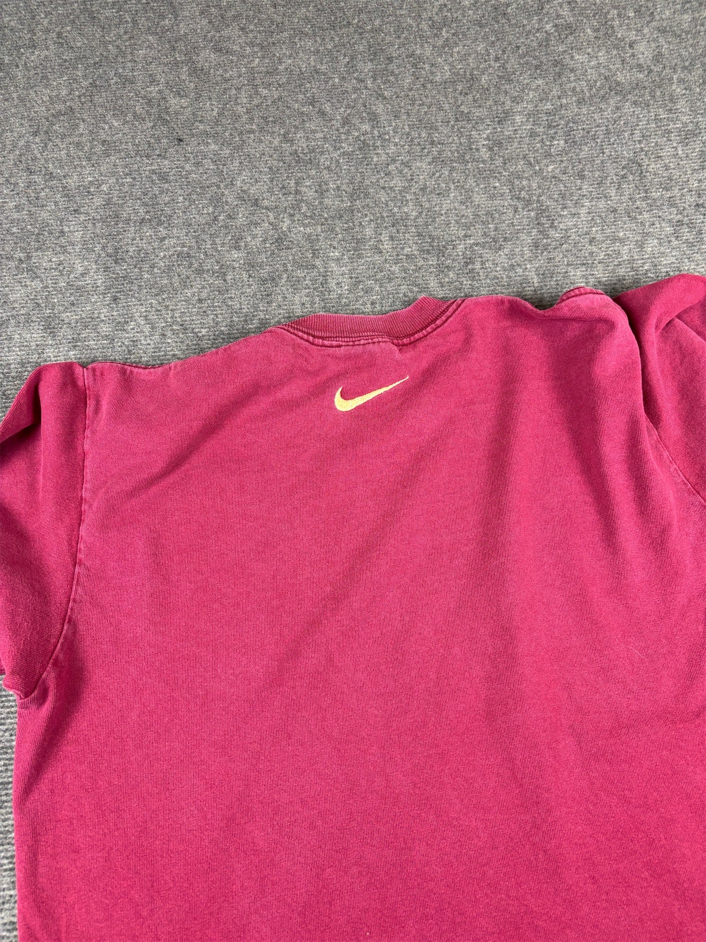 Vintage 90s Nike FSU Seminoles T-Shirt Size M Red Heavy Cotton Arrow Logo Embroidered