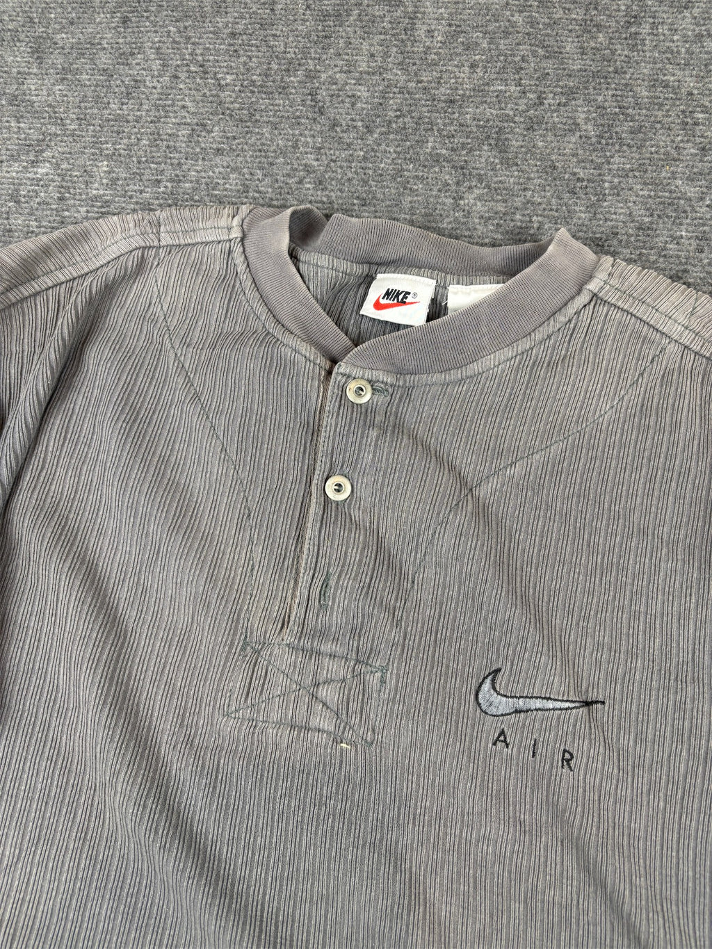 Vintage 90s Nike Air T-Shirt Size S Oversized Grey Mandarin Neck Textured Cotton