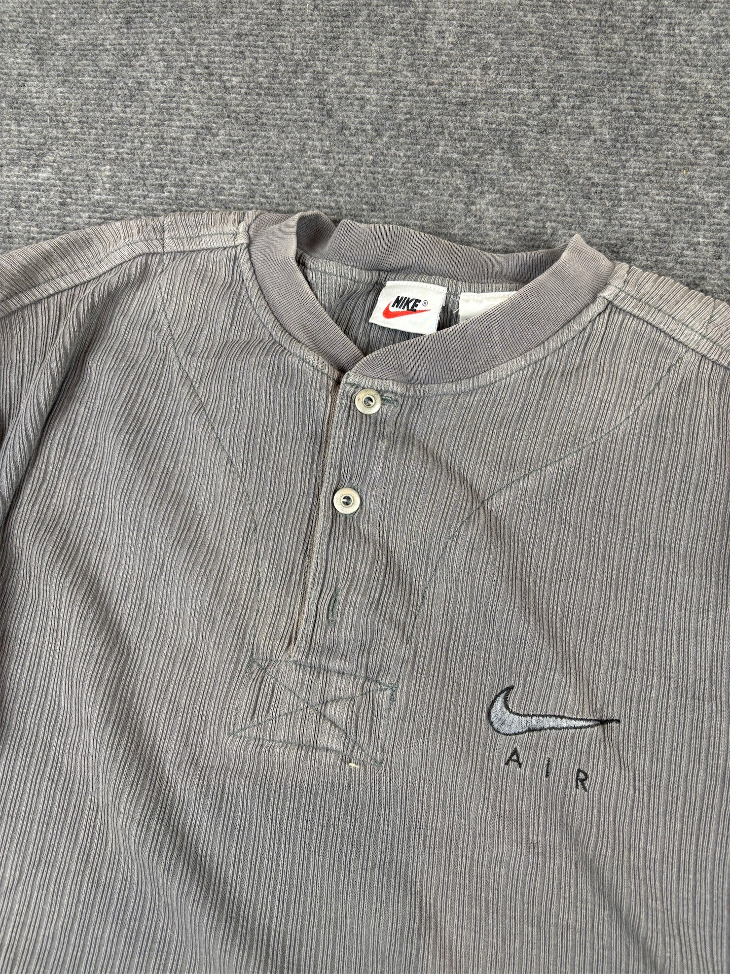 Vintage 90s Nike Air T-Shirt Size S Oversized Grey Mandarin Neck Textured Cotton