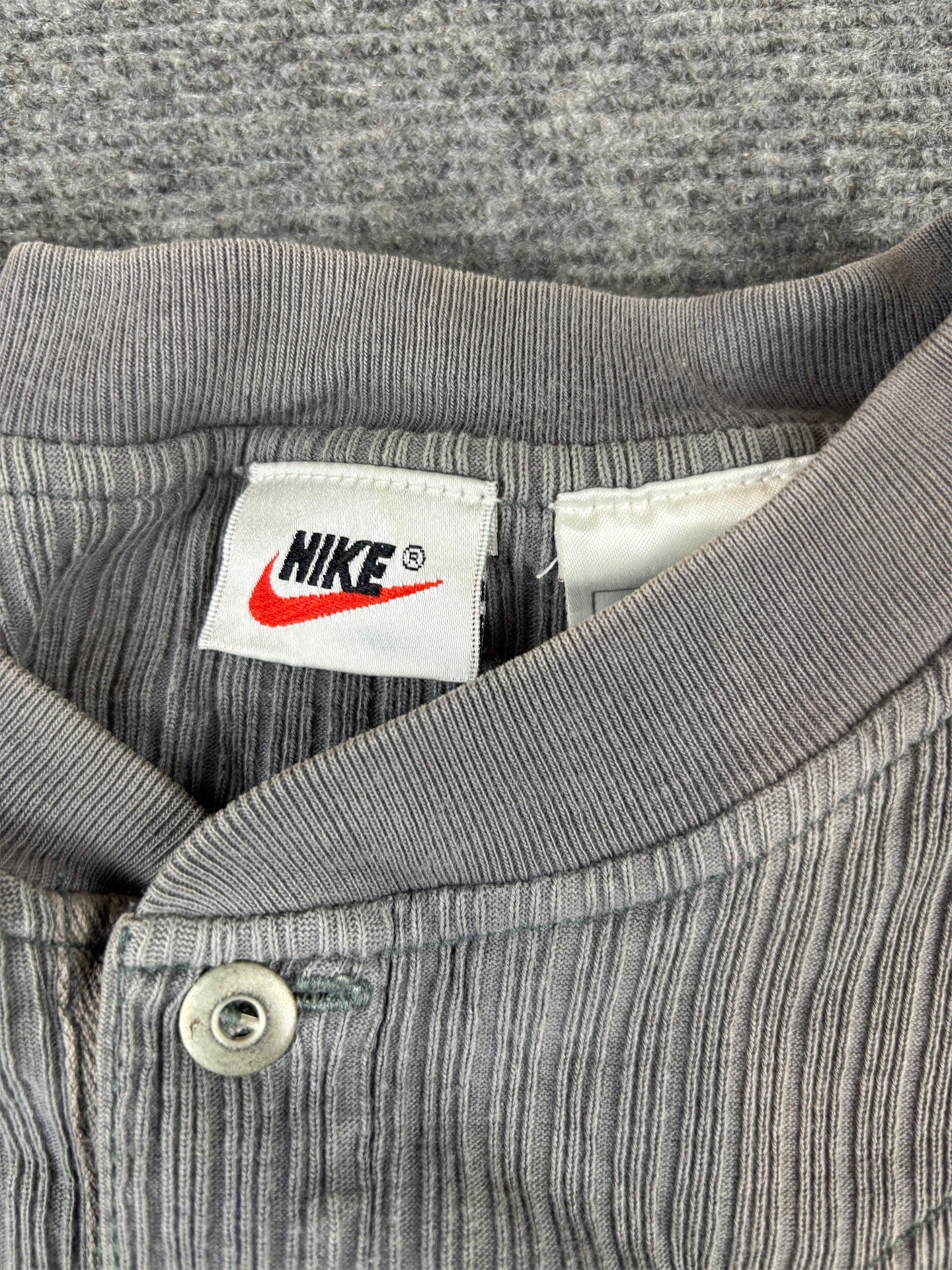 Vintage 90s Nike Air T-Shirt Size S Oversized Grey Mandarin Neck Textured Cotton