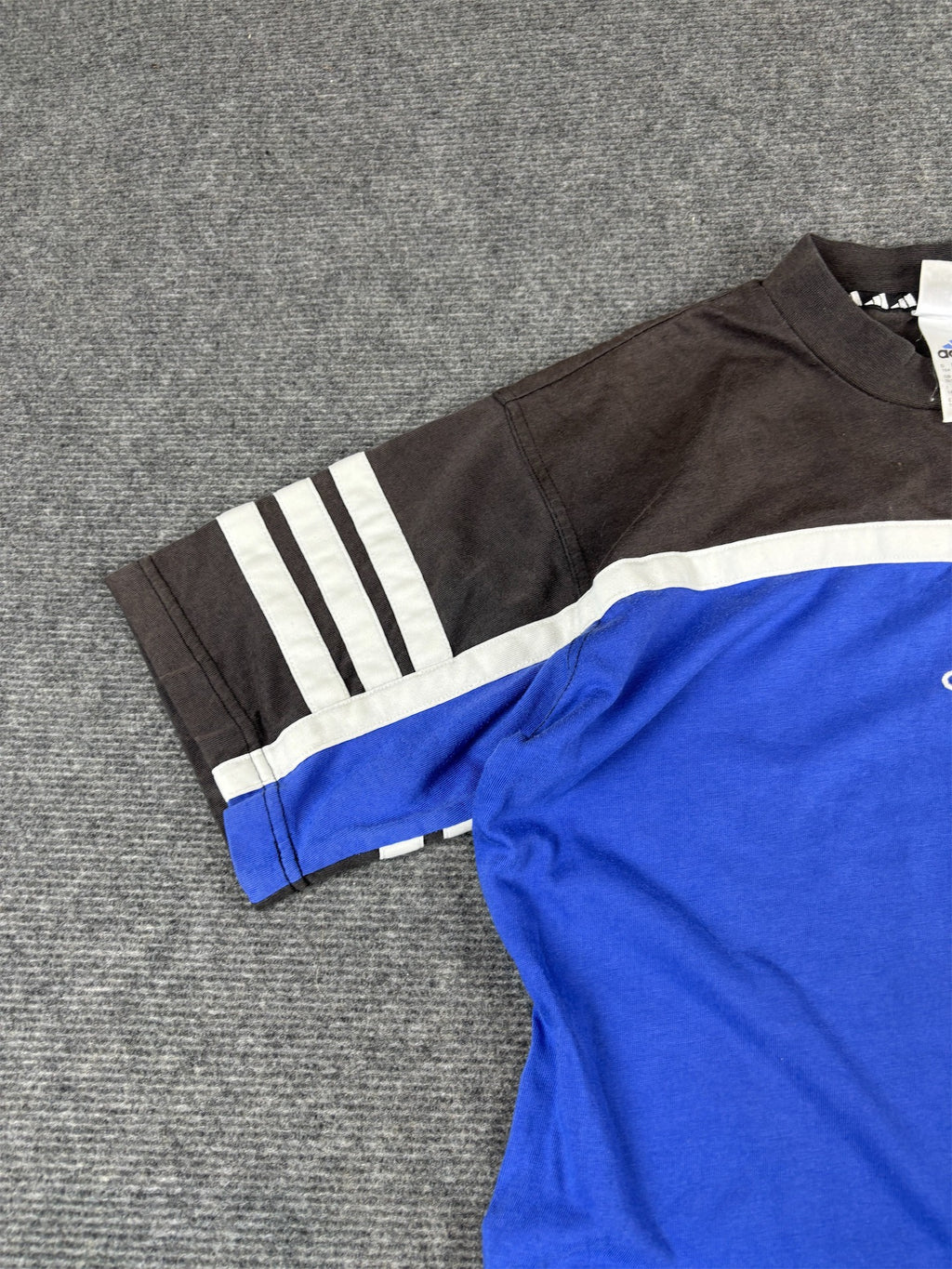 Vintage 90s Adidas T-Shirt L Navy 3 Stripe Centre Logo Crew Neck