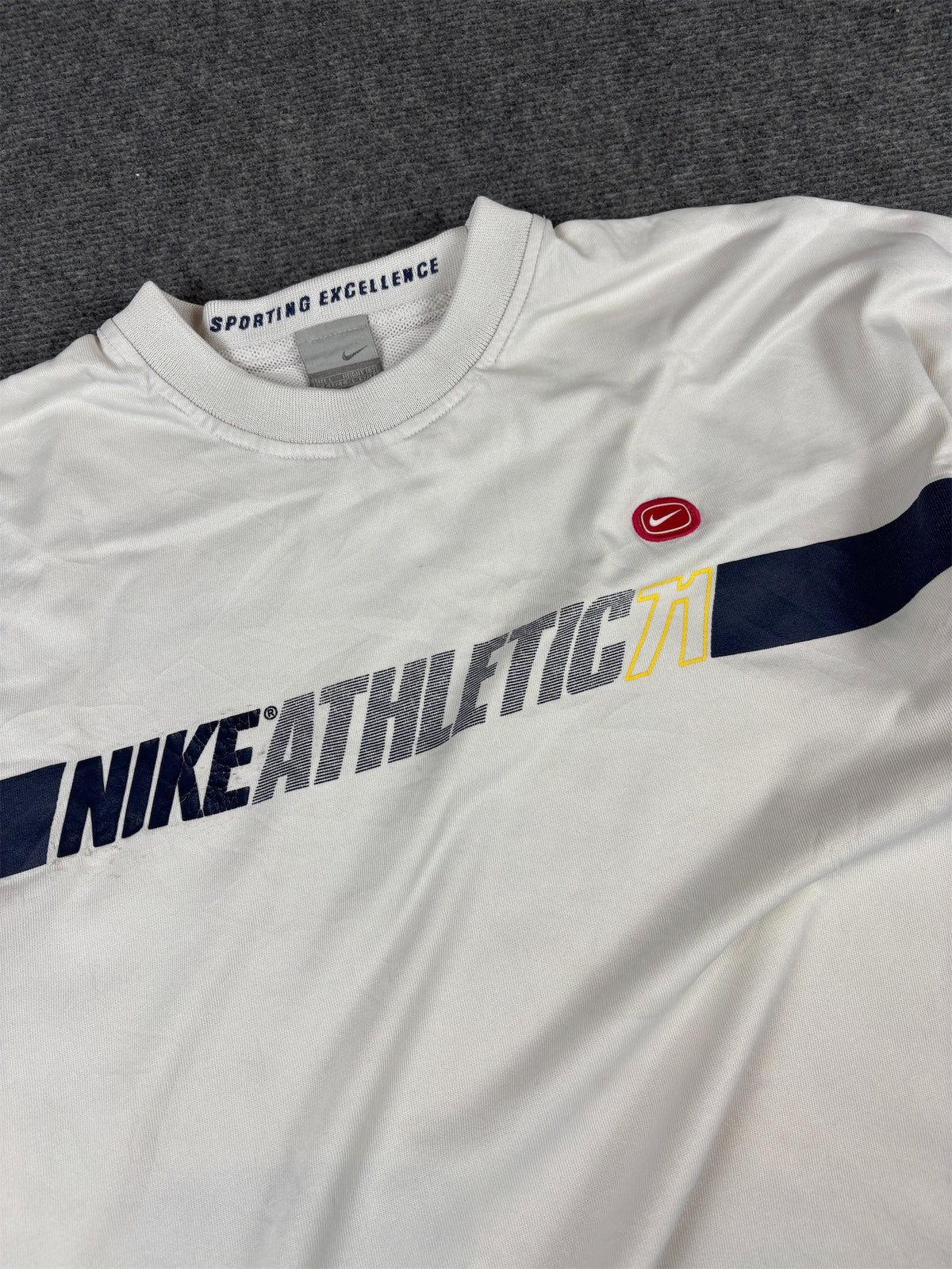 Vintage Y2K Nike T-Shirt L White Grey Cotton Athletic 71 Spell Out Badge Logo