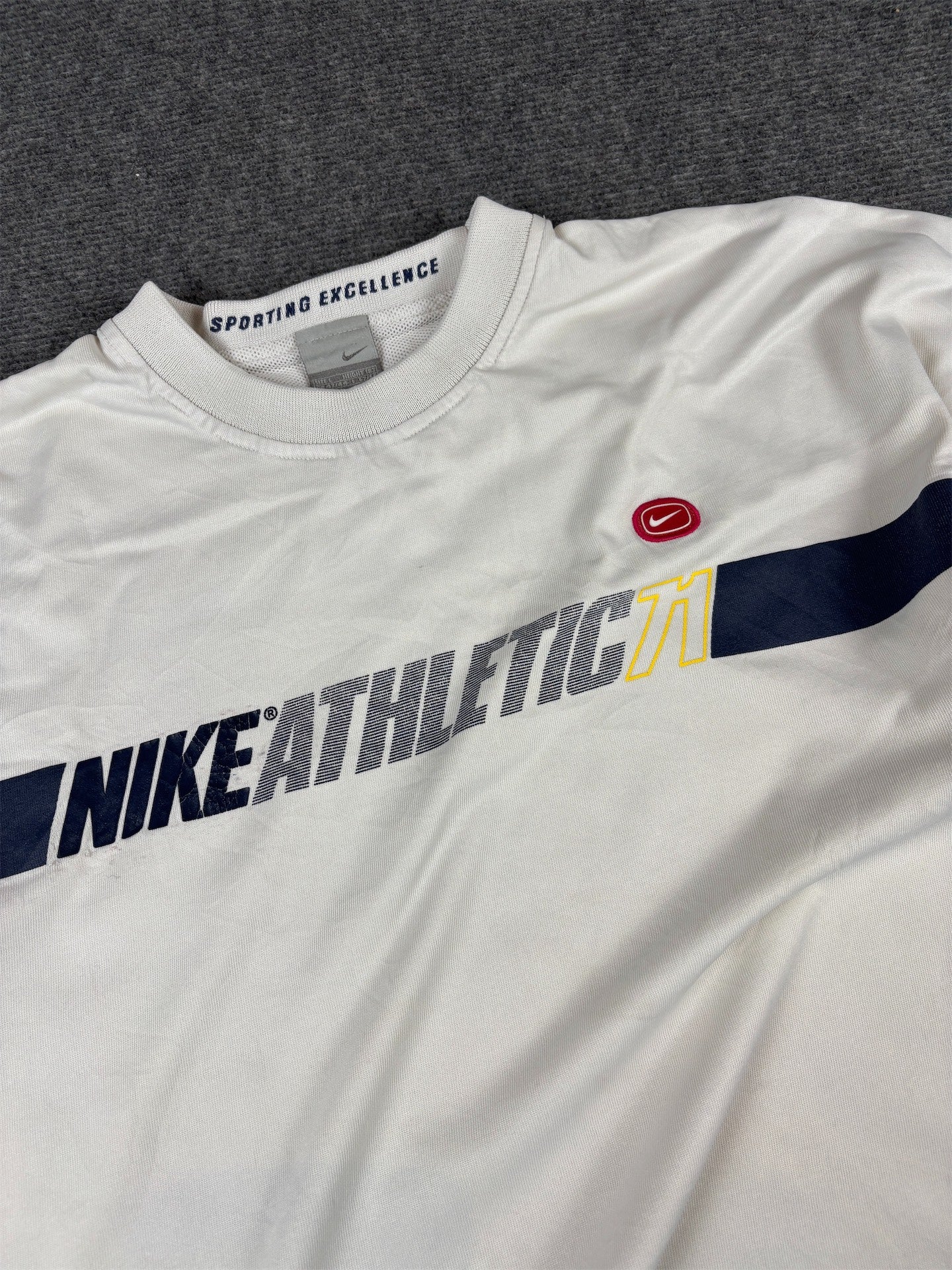 Vintage Y2K Nike T-Shirt L White Grey Cotton Athletic 71 Spell Out Badge Logo