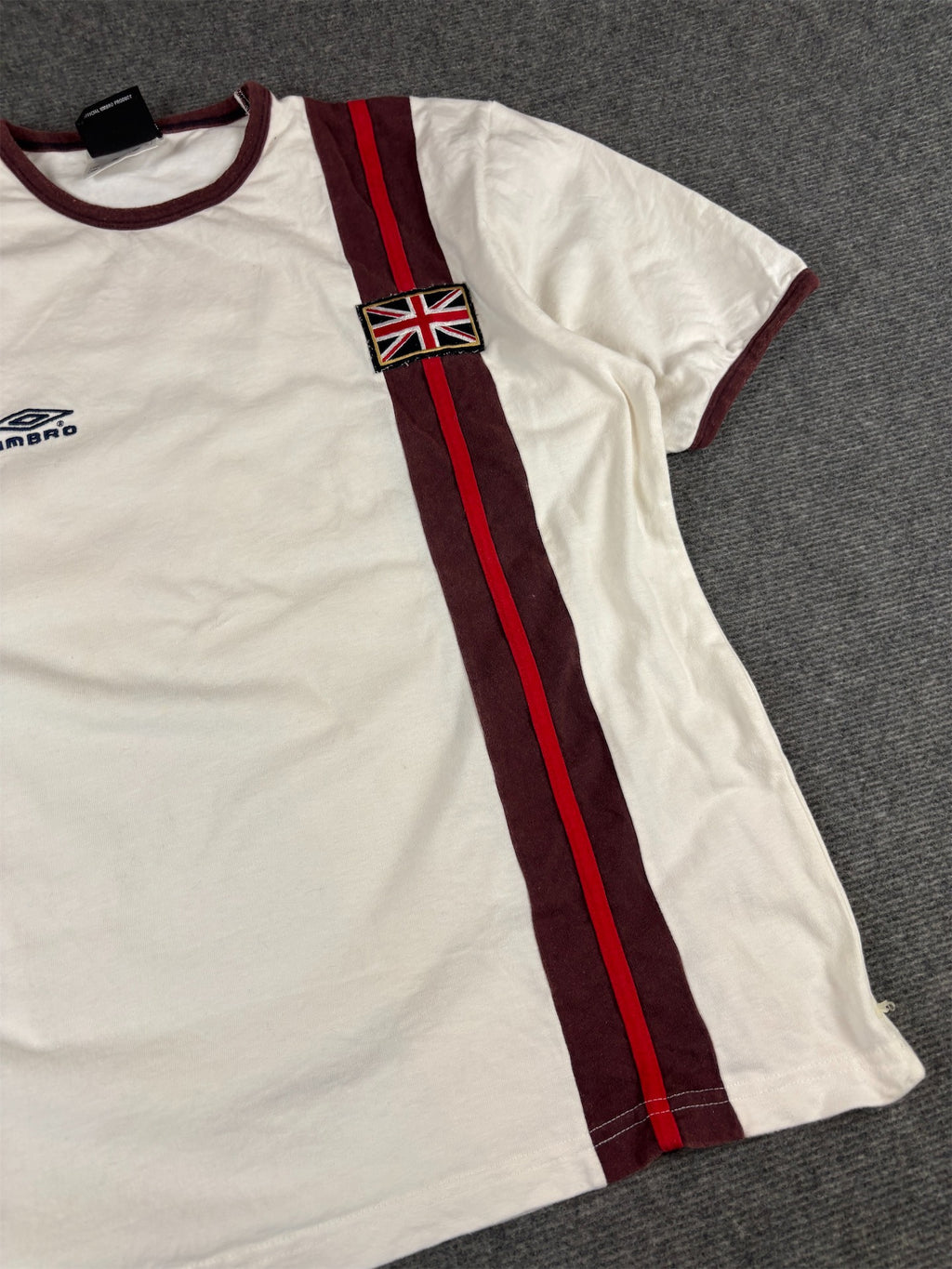 Vintage Y2K Umbro T-Shirt L White England Football Embroidered Logos UK Flag Ringer Style