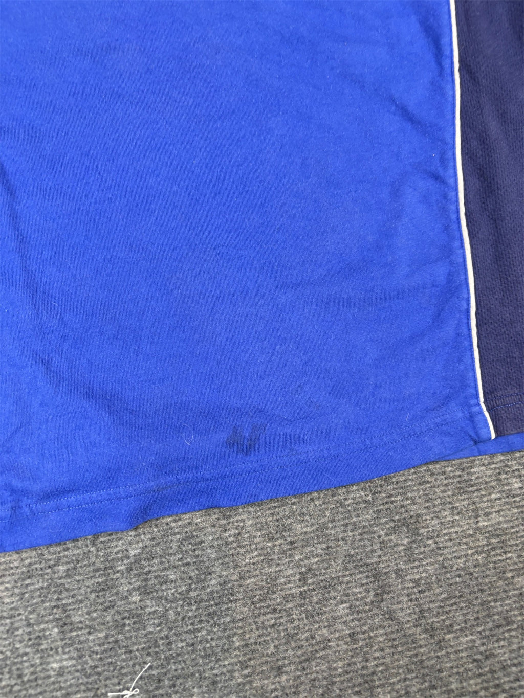 Vintage 90s Adidas T-Shirt Mens L Blue Navy Panels V-Neck Centre Logo