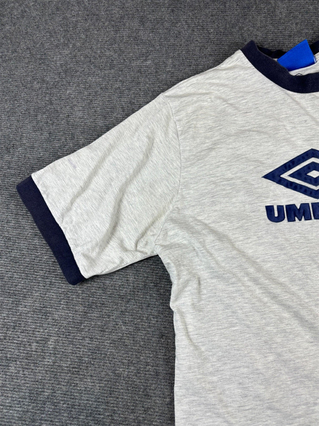 Vintage Y2K Umbro T-Shirt M Grey Ringer Style Large Chest Graphic