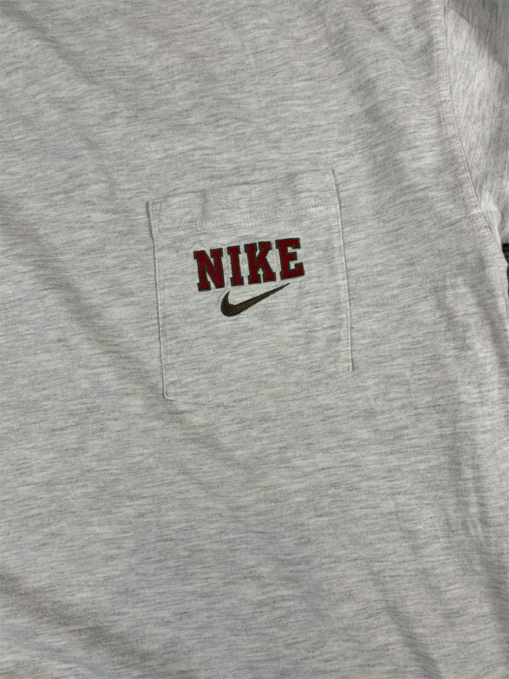 Vintage 90s Nike T-Shirt XL Grey Ringer Style Spell Out Embroidered Logo Chest Pocket