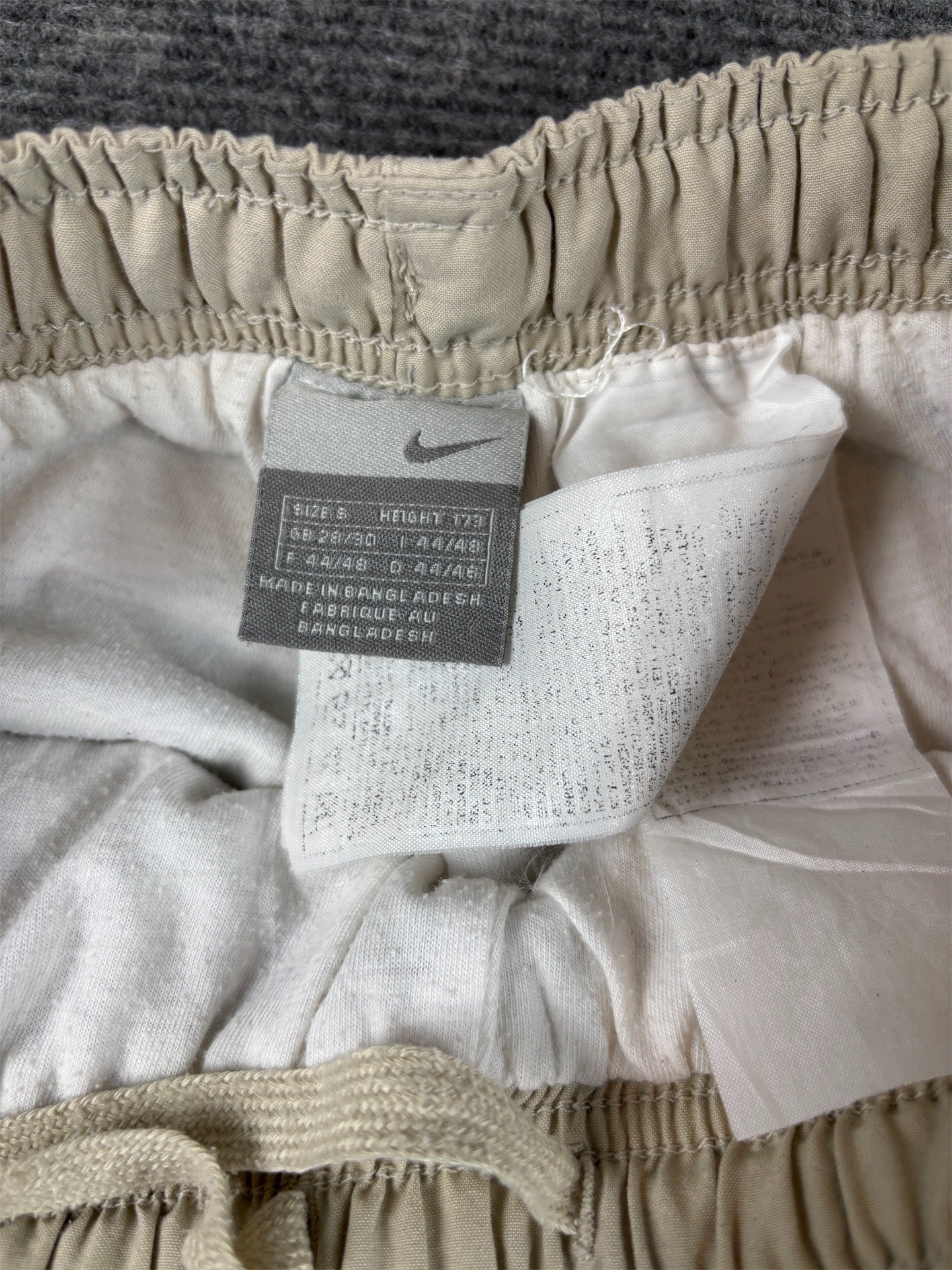 Vintage Y2K Nike Track Pants Size S Beige Cream Navy Ankle Swoosh Straight Leg