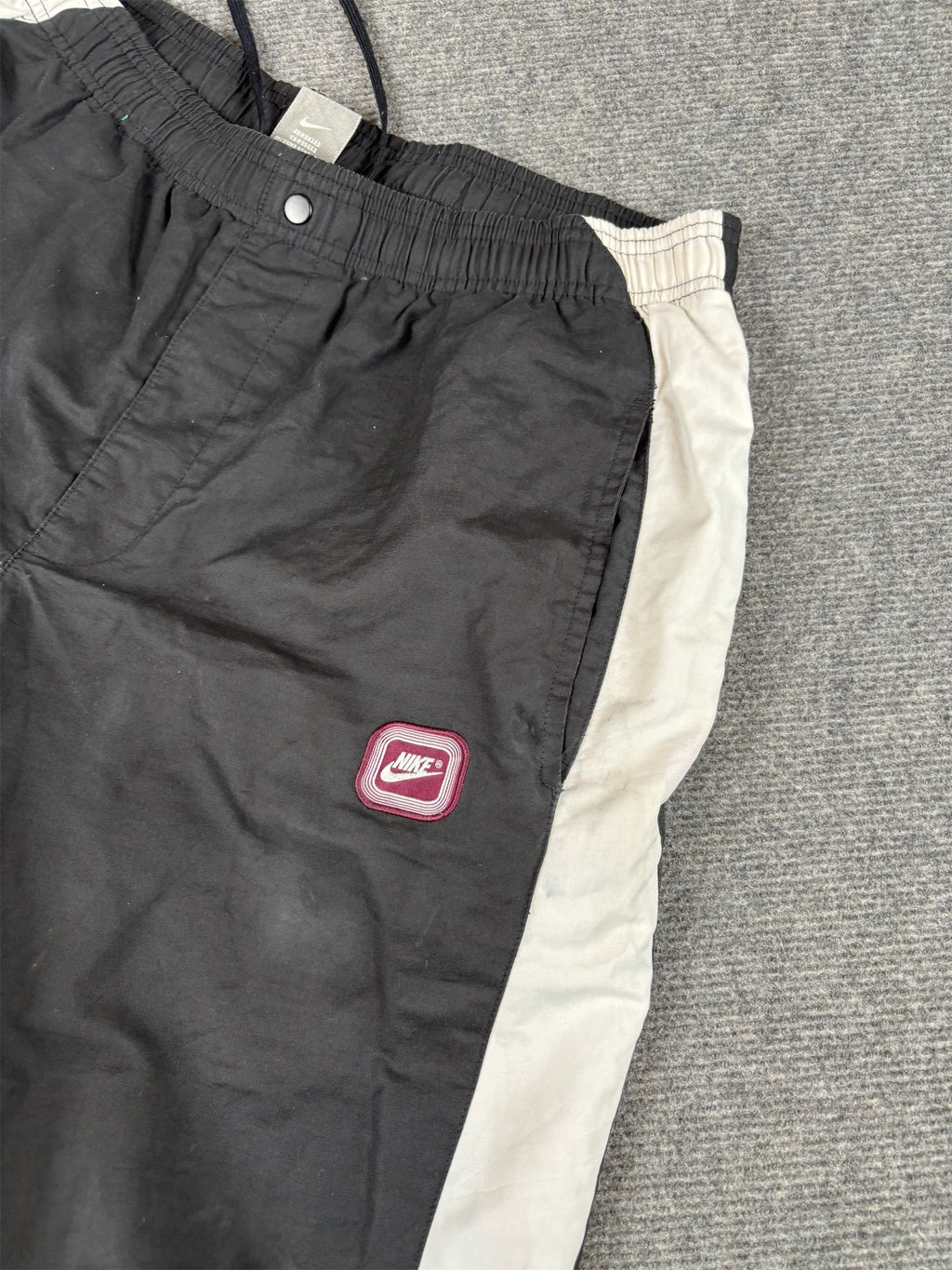 Vintage Y2K Nike Track Pants Size L Black White Panels Red Badge Ankle Zip Wide Leg