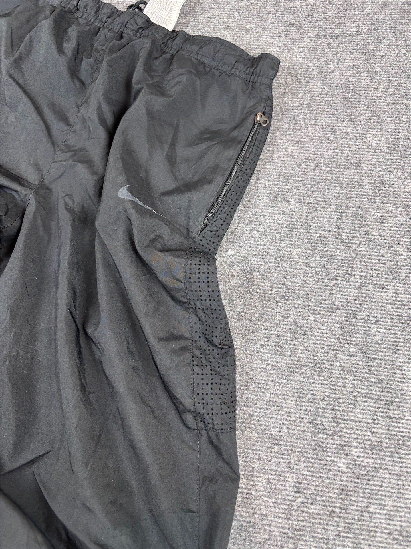 Vintage Y2K Nike Football Track Pants XL Black Manchester United Mesh Panels Ankle Zips